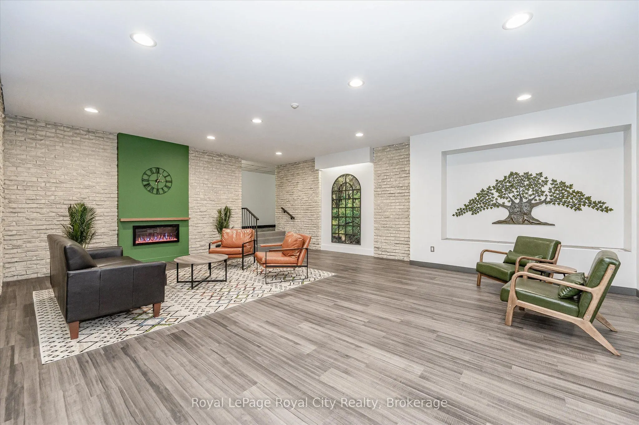 93 Westwood Road #607