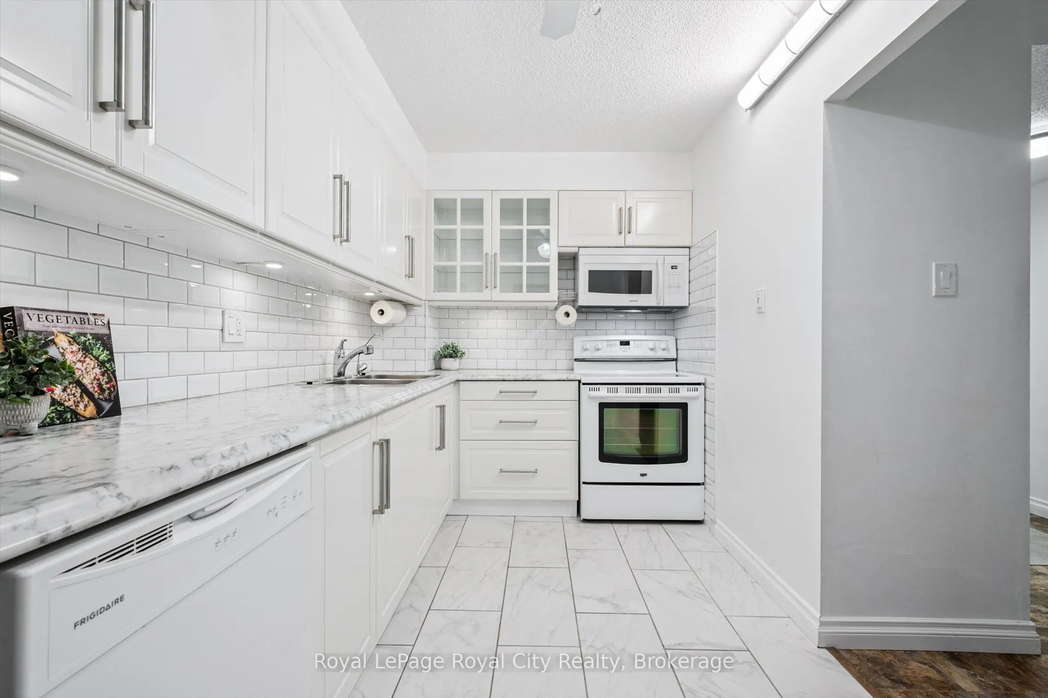 93 Westwood Road #607