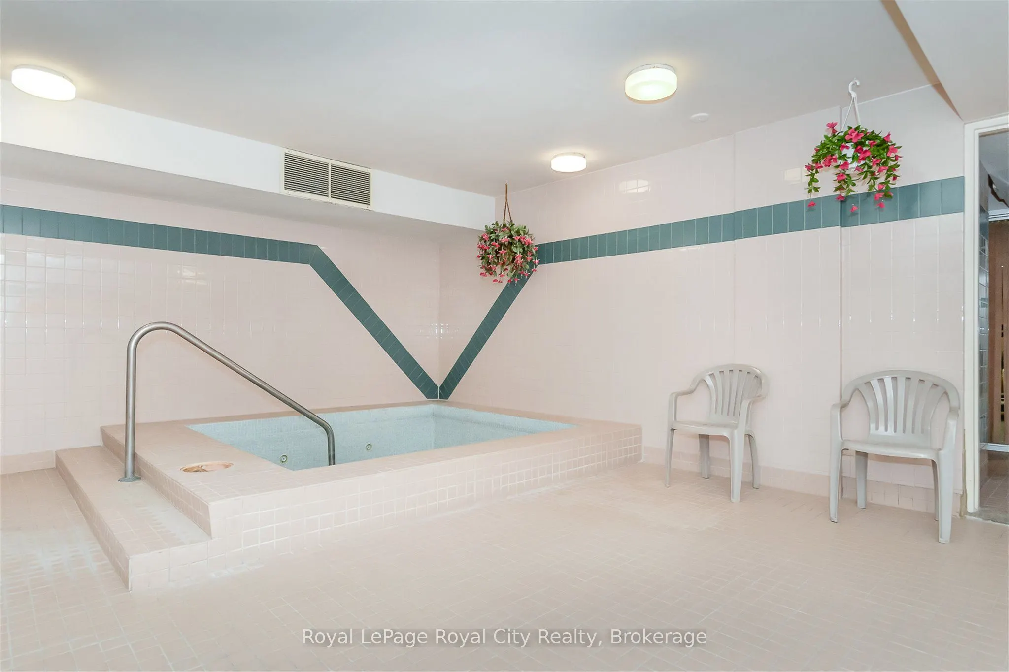 93 Westwood Road #607