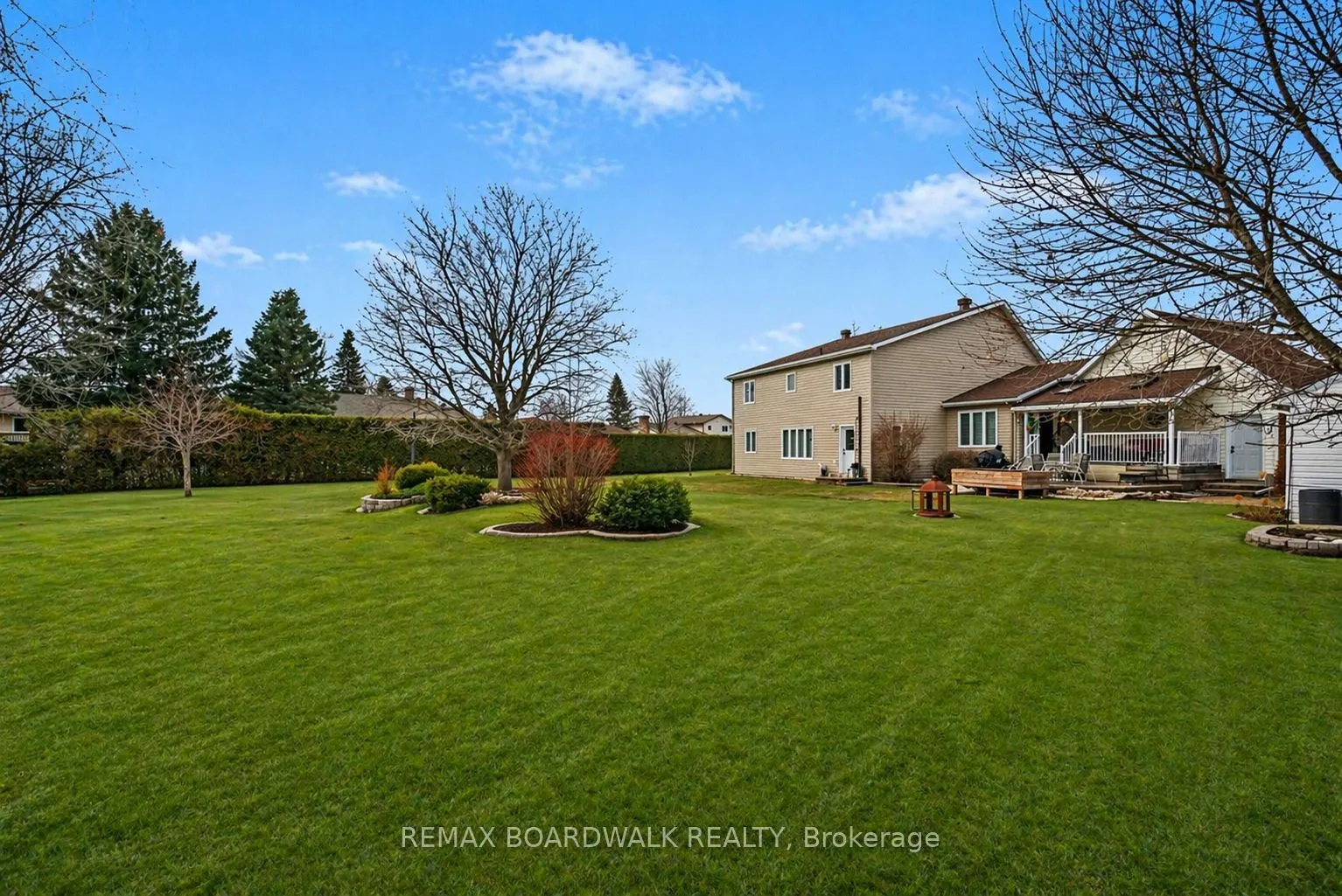 32 Faucher Boulevard
