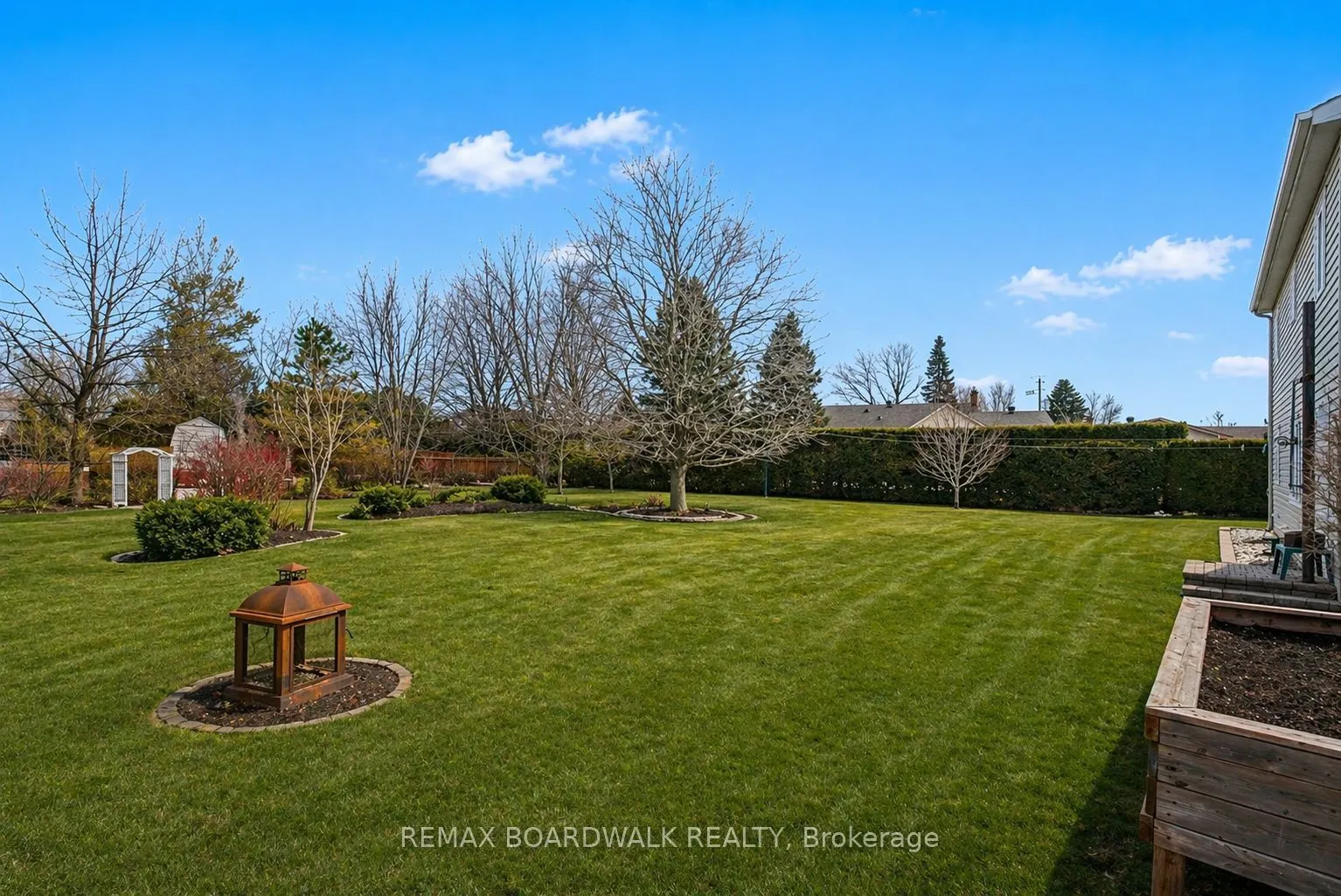 32 Faucher Boulevard