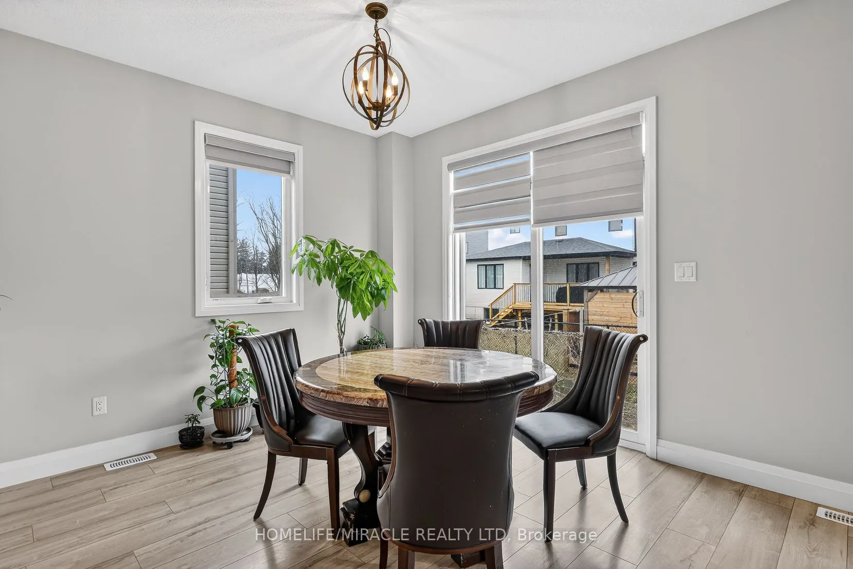 74 Cash Crescent