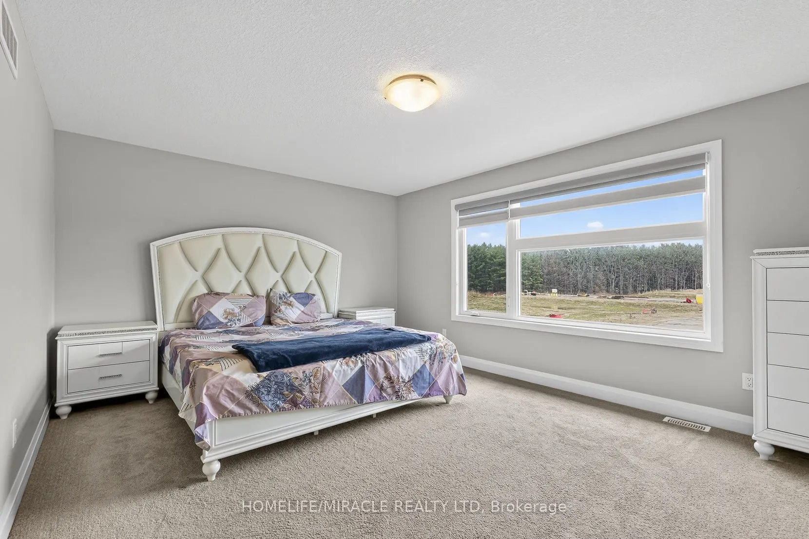 74 Cash Crescent