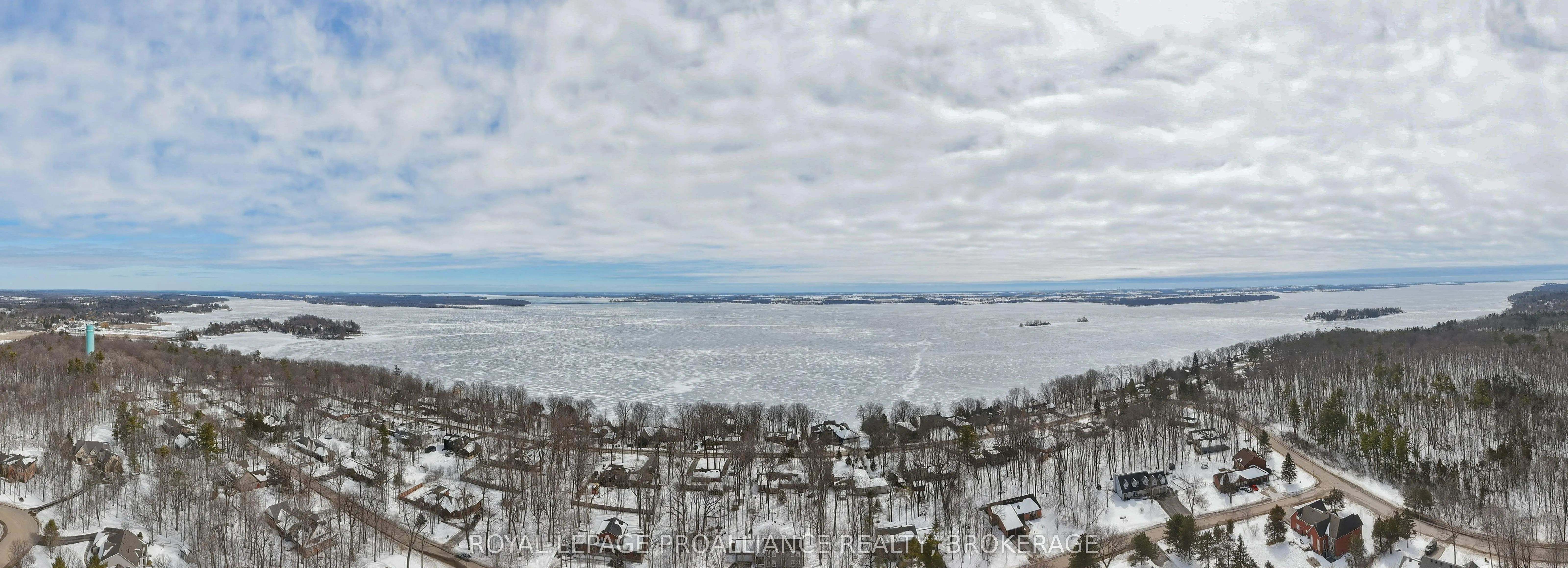27 Riverside Drive