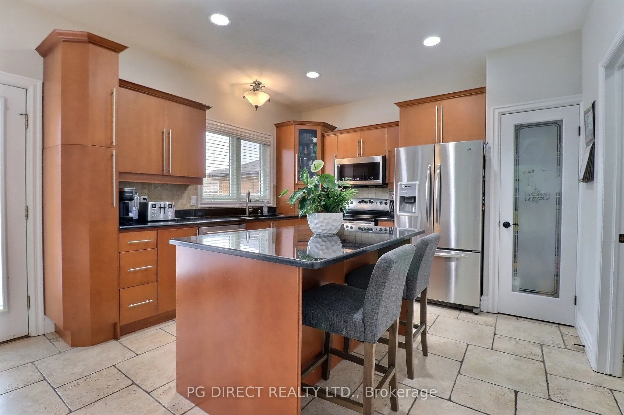 3519 Loyalist Court