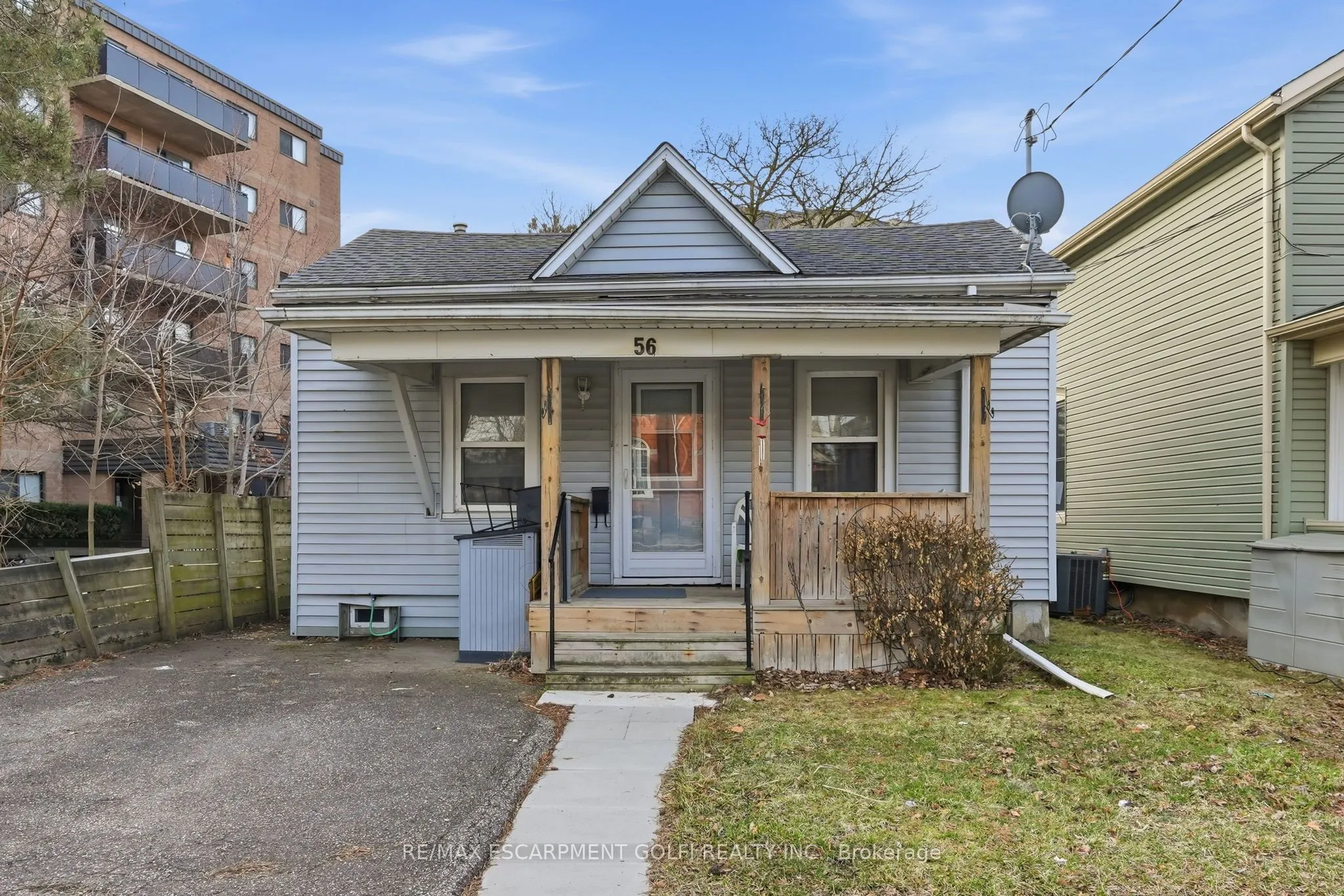 56 Welland Avenue