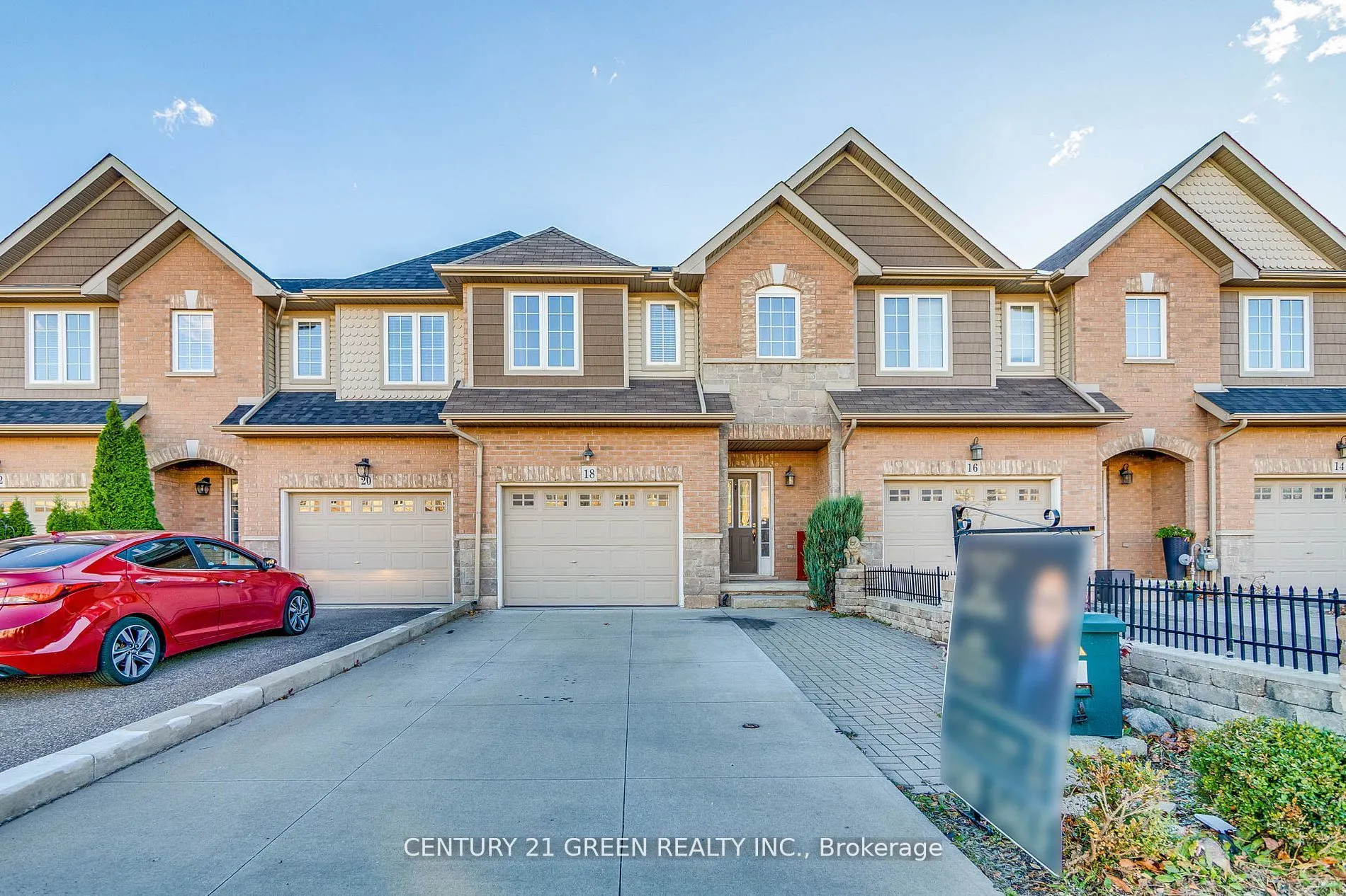 18 Palacebeach Trail