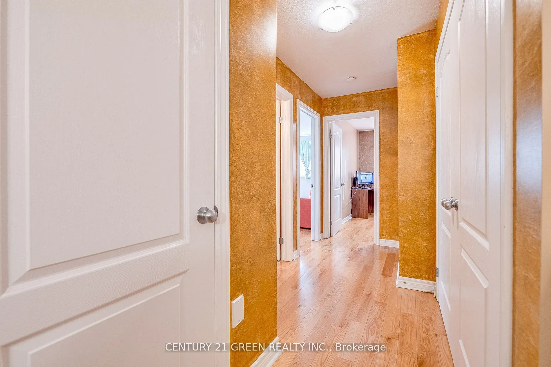 18 Palacebeach Trail