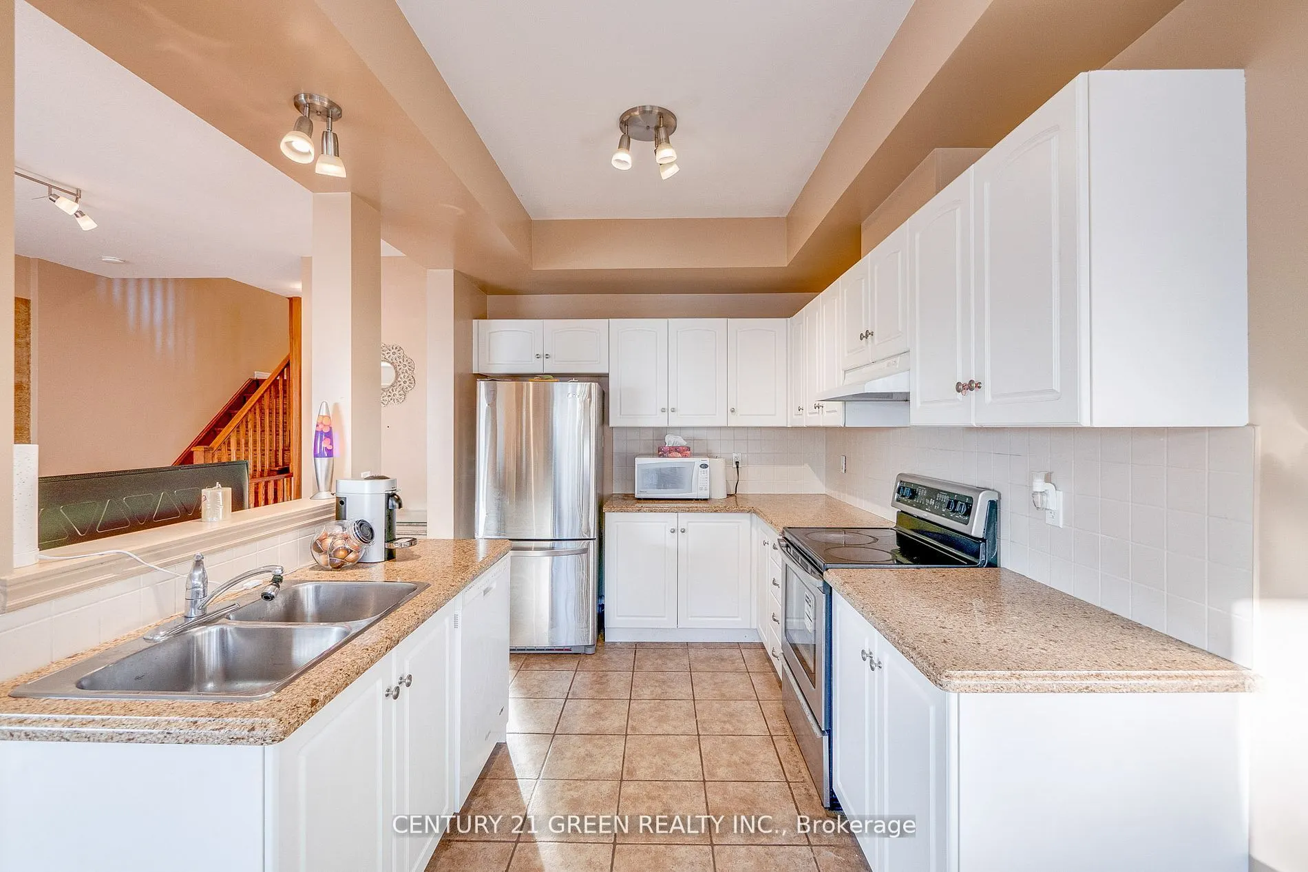 18 Palacebeach Trail