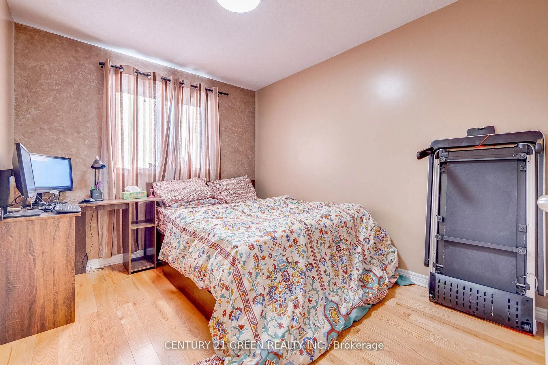 18 Palacebeach Trail