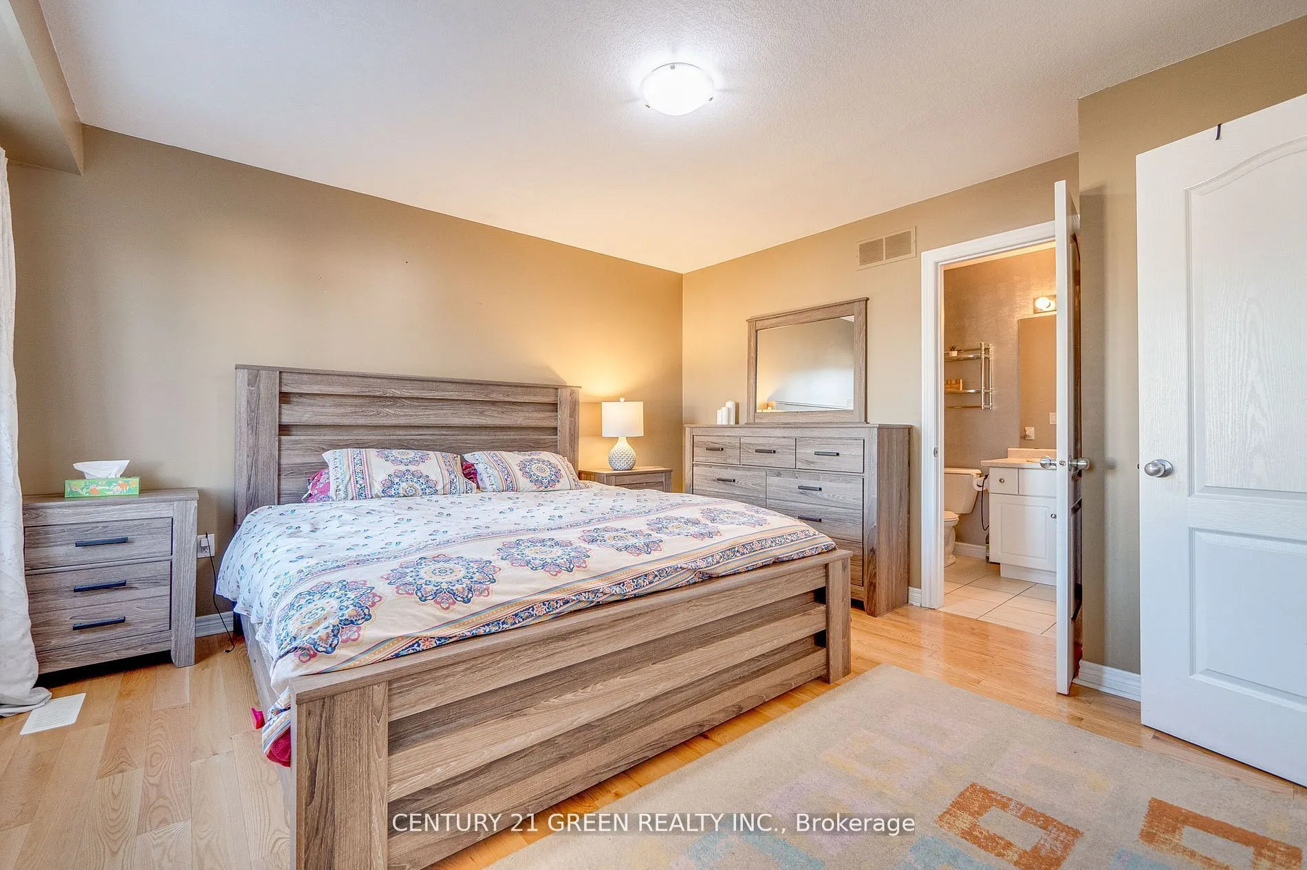18 Palacebeach Trail