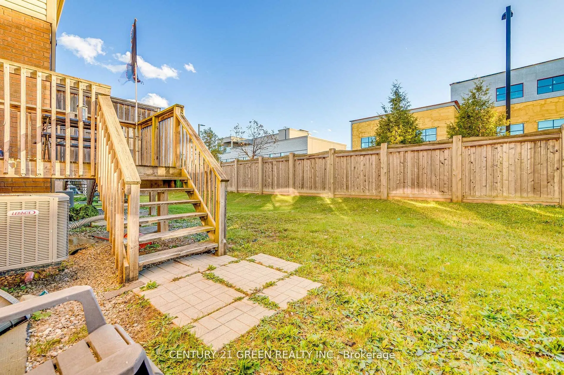 18 Palacebeach Trail