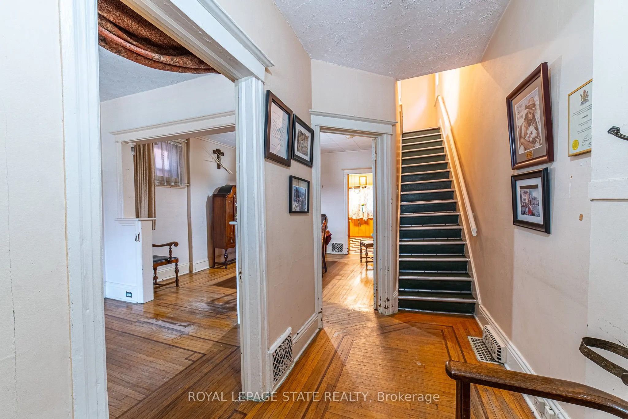 35 Sherman Avenue N