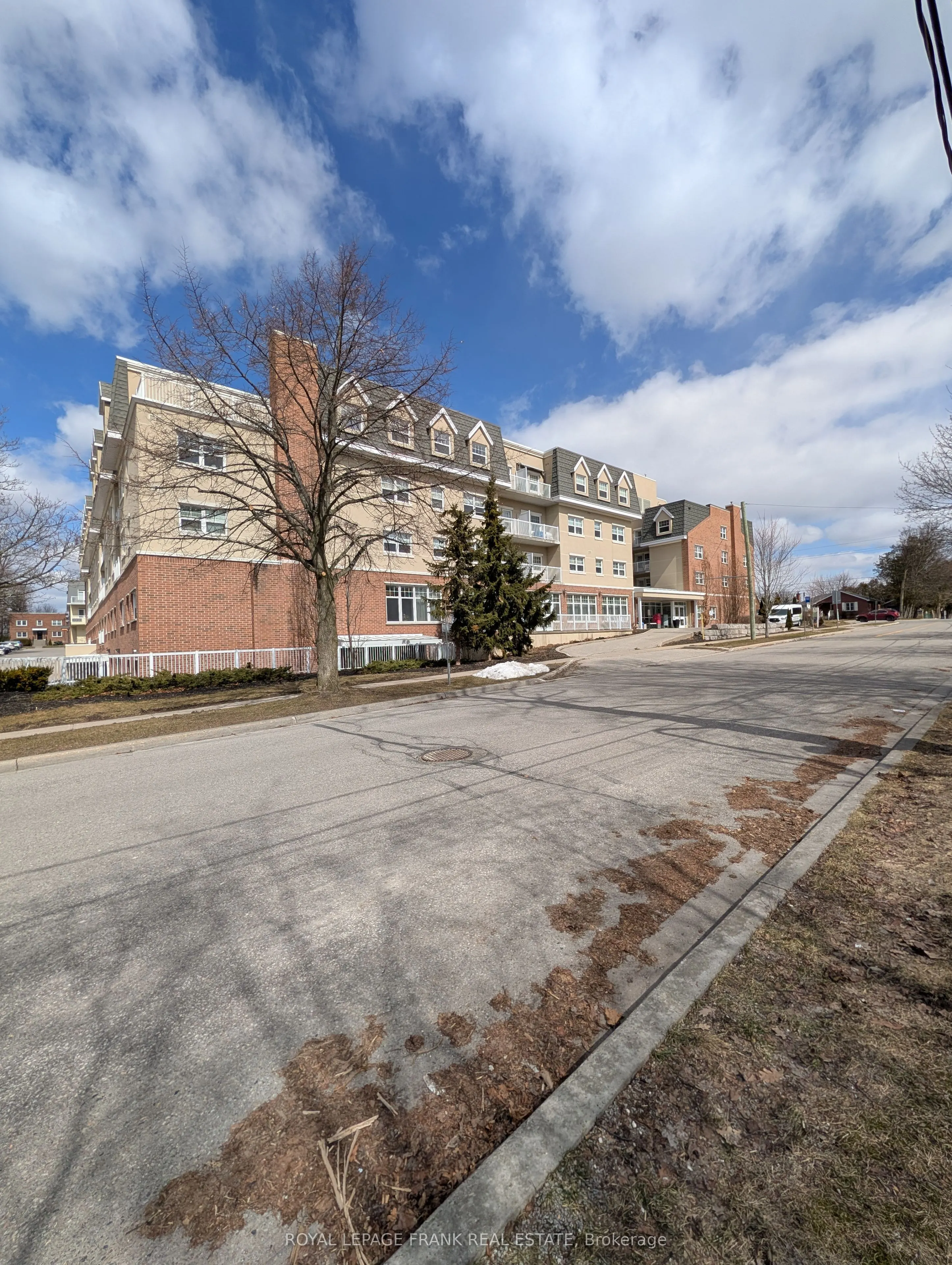 240 Chapel Street #425