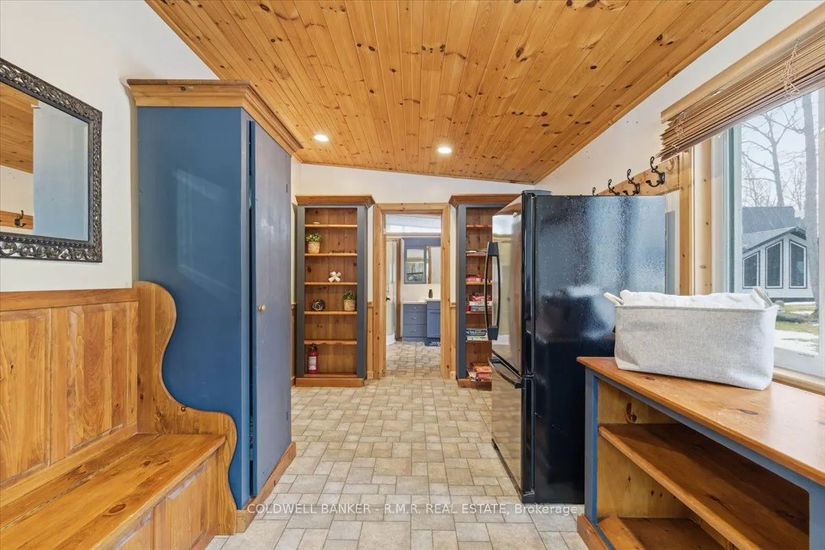 1115 Cook Road