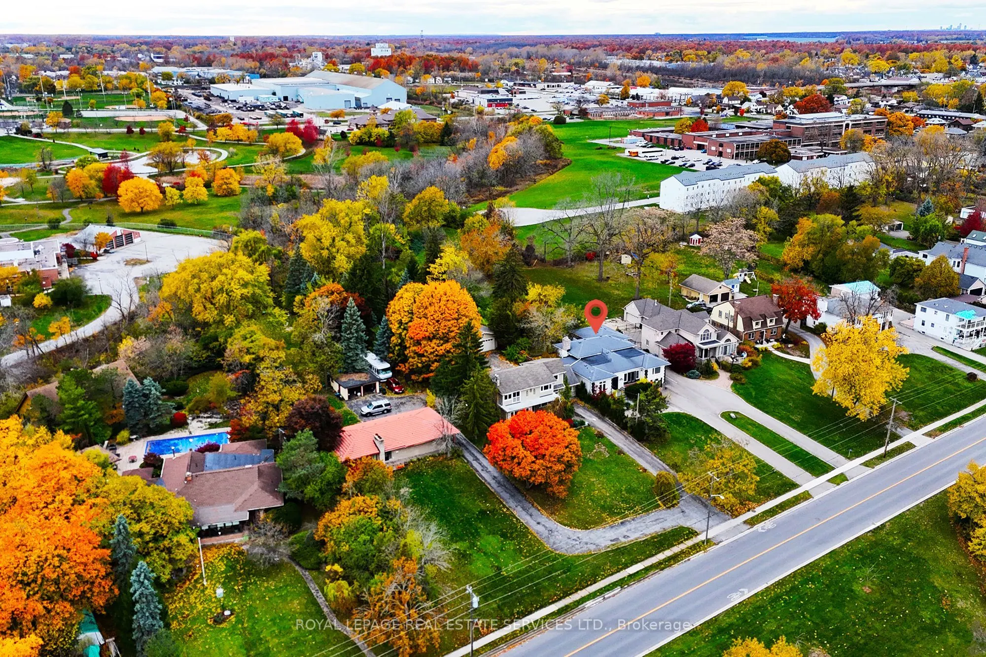 415 Niagara Boulevard