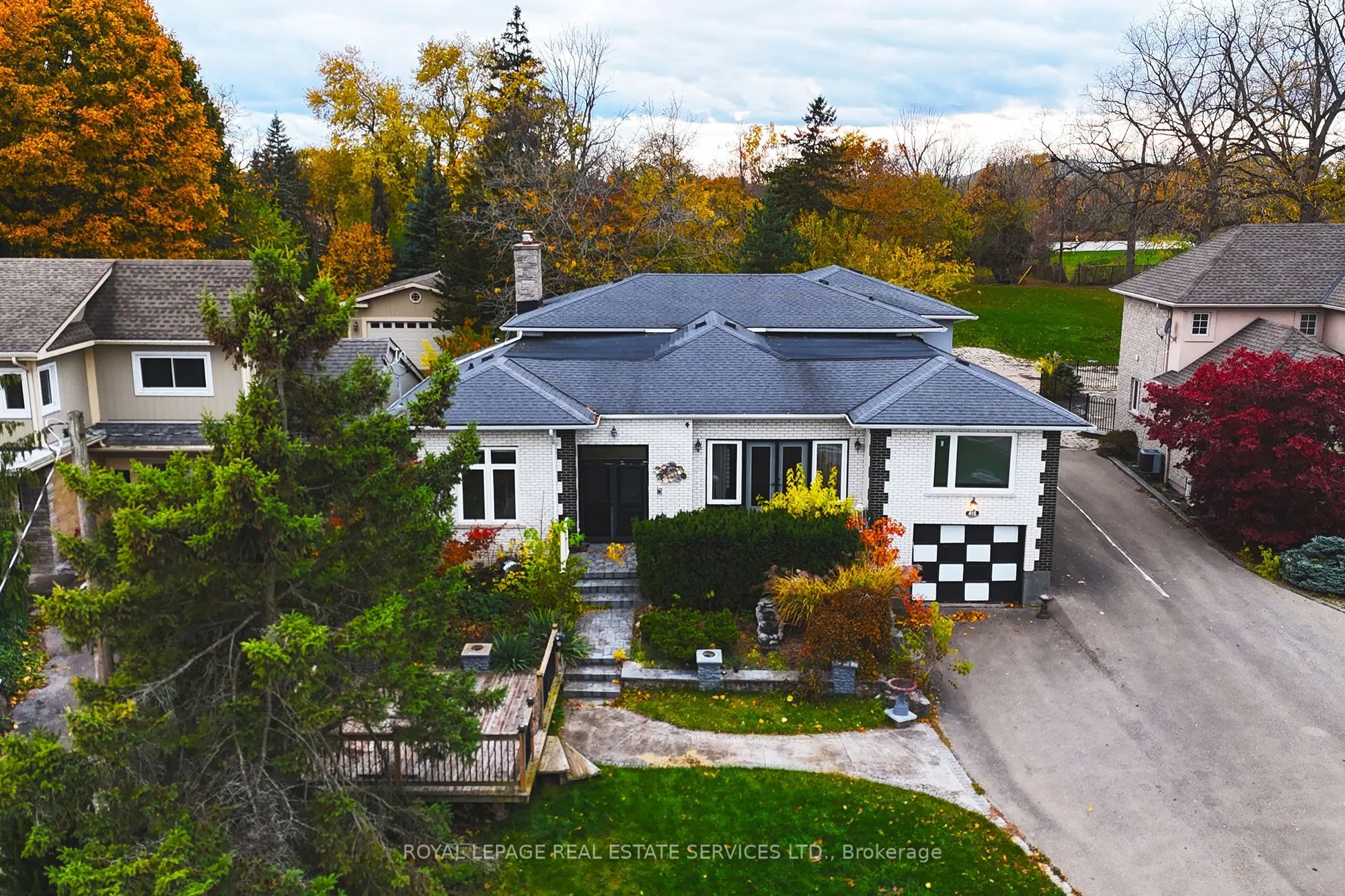 415 Niagara Boulevard