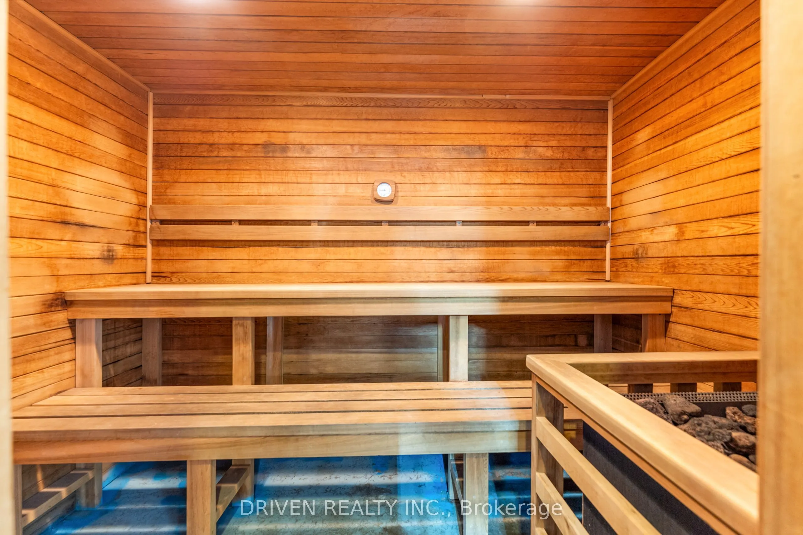 158 A McArthur Avenue #404