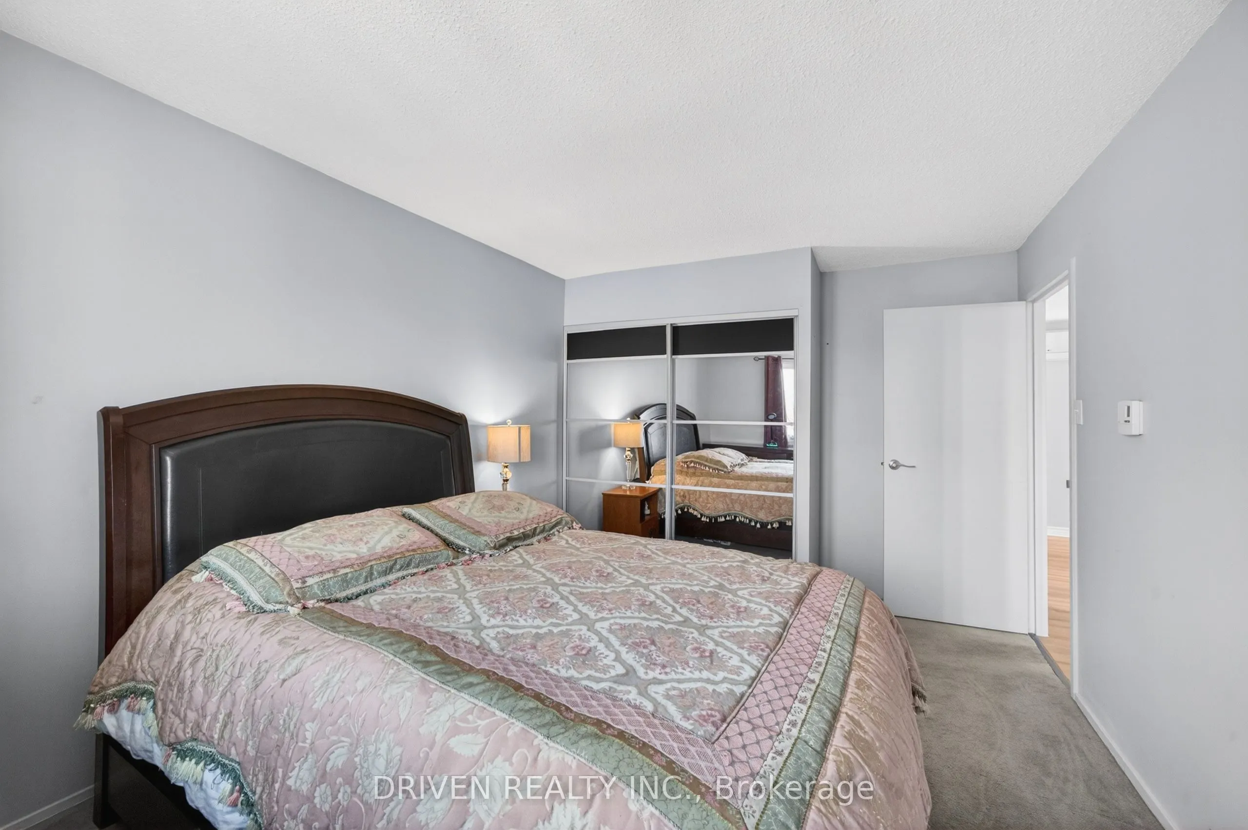 158 A McArthur Avenue #404