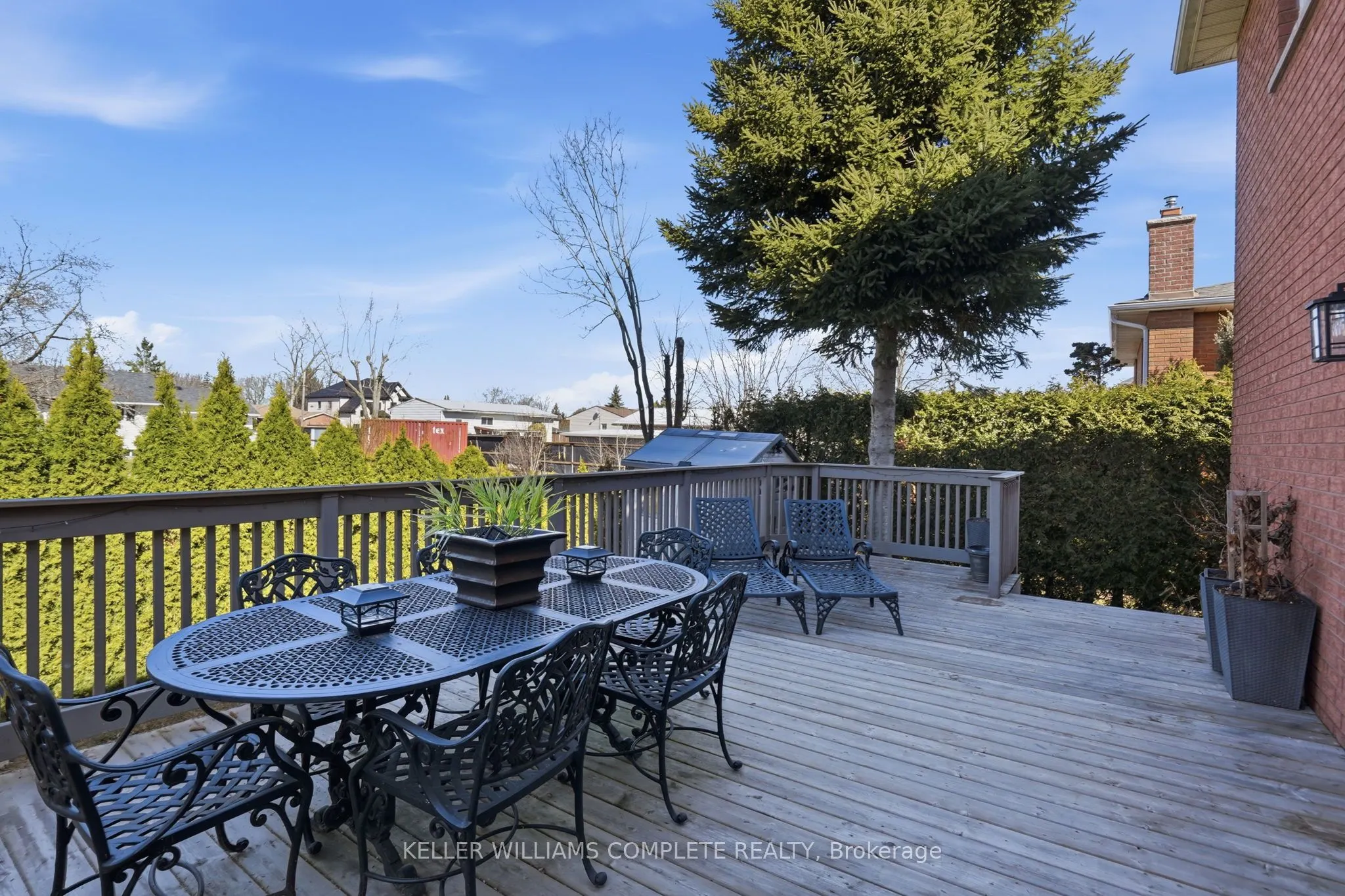 32 Highbury Drive