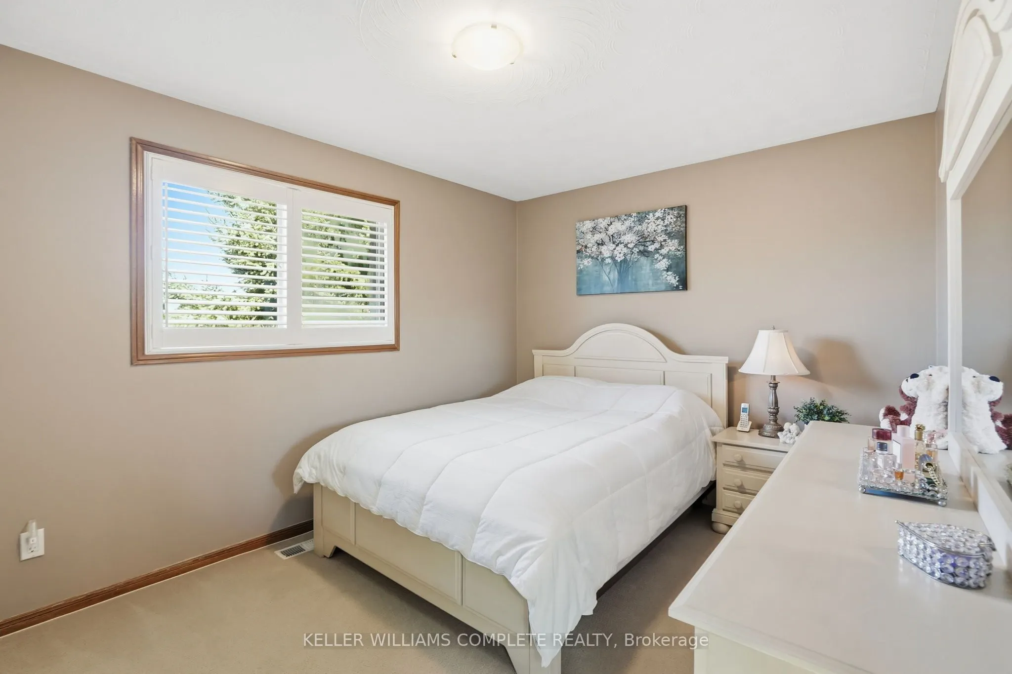 32 Highbury Drive
