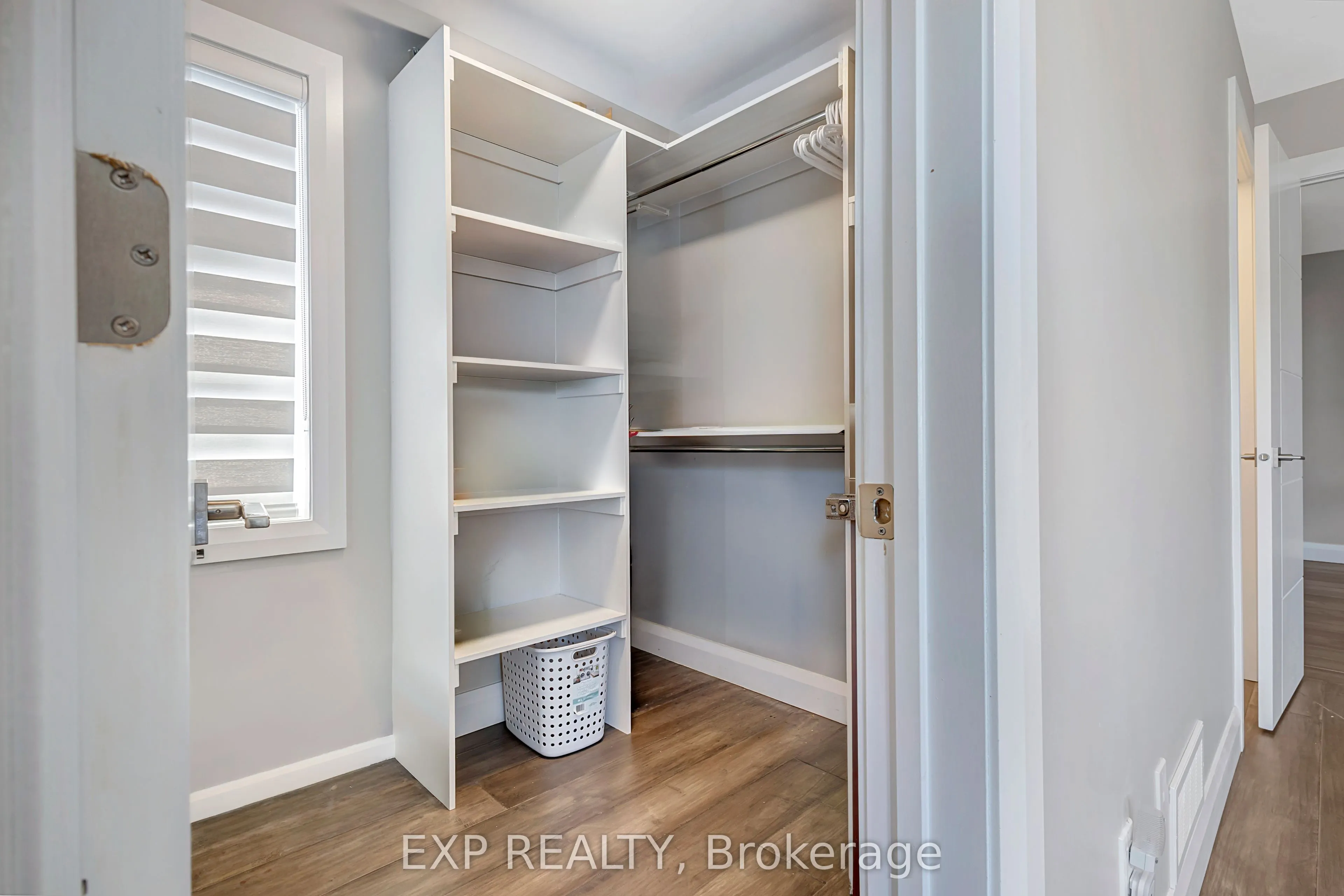 348 Abbeydale Circle