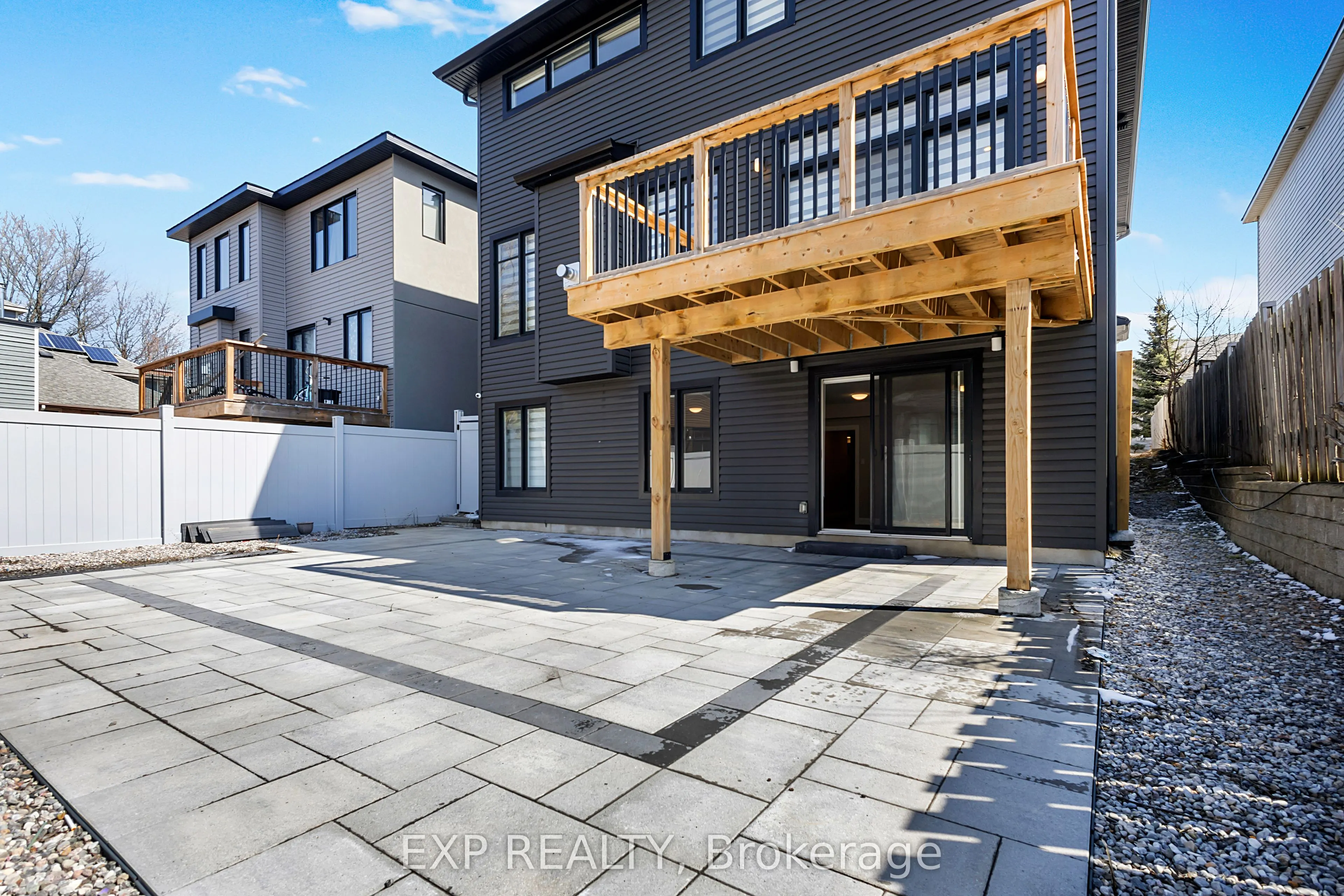 348 Abbeydale Circle
