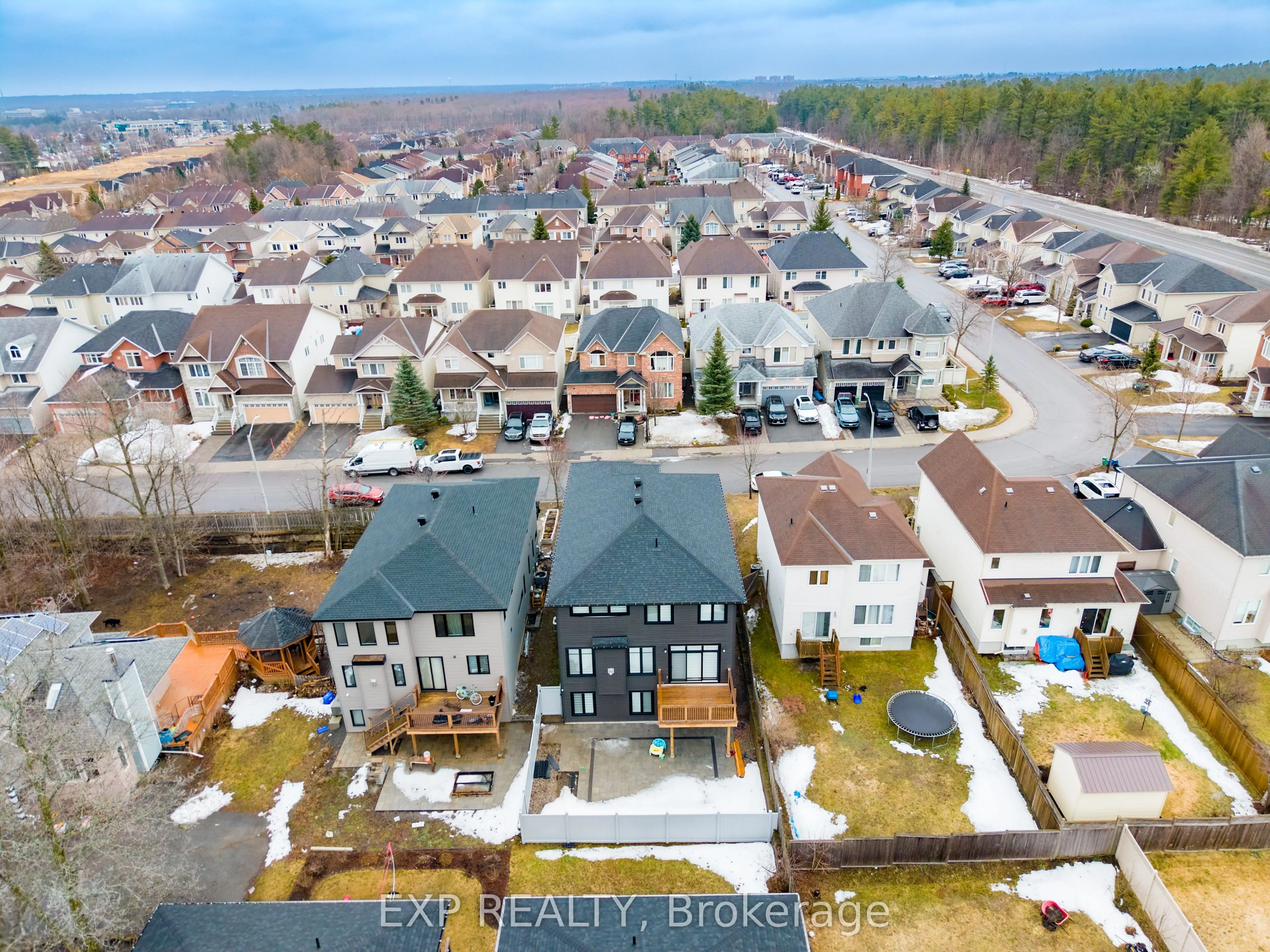 348 Abbeydale Circle