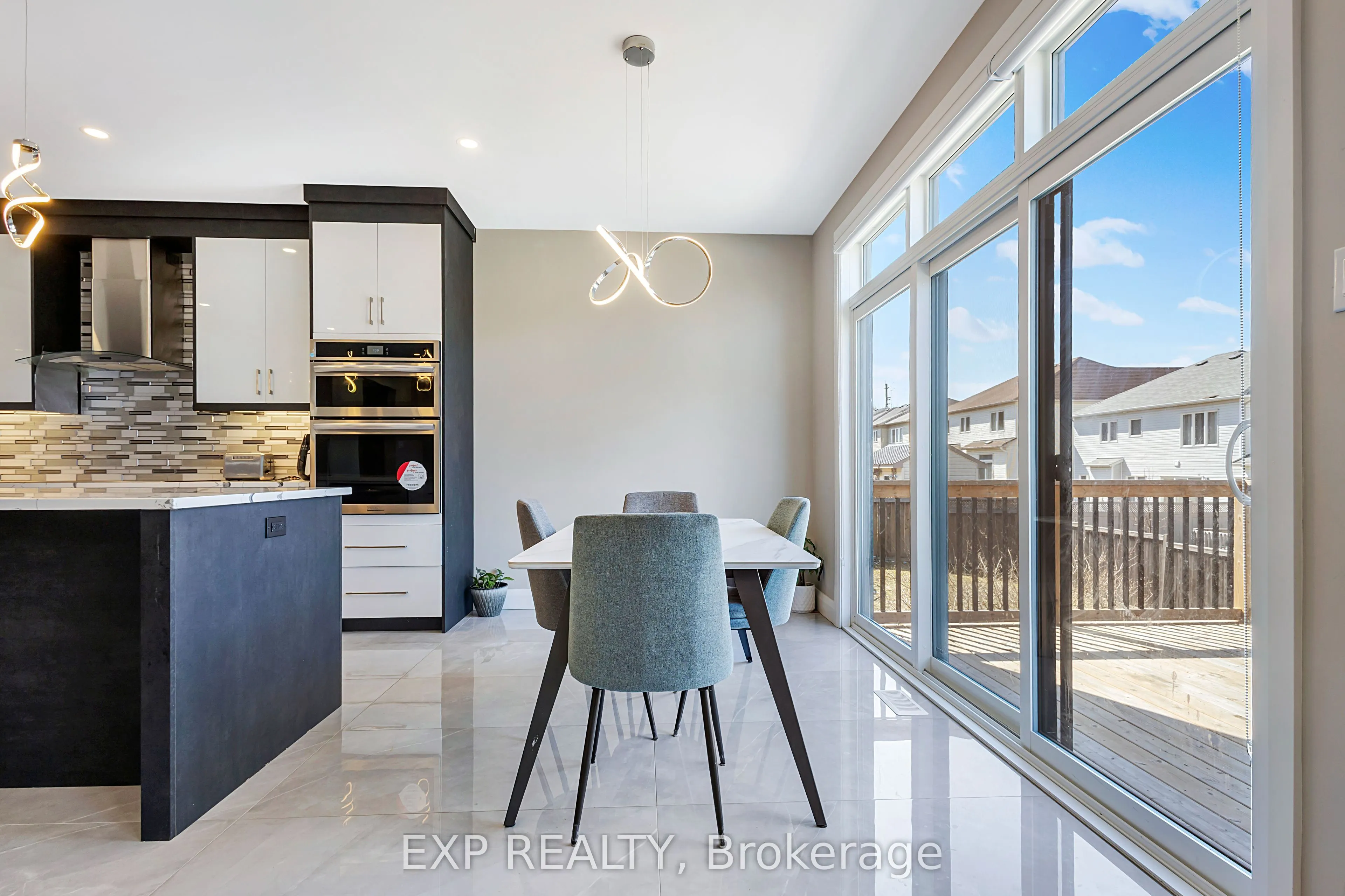348 Abbeydale Circle