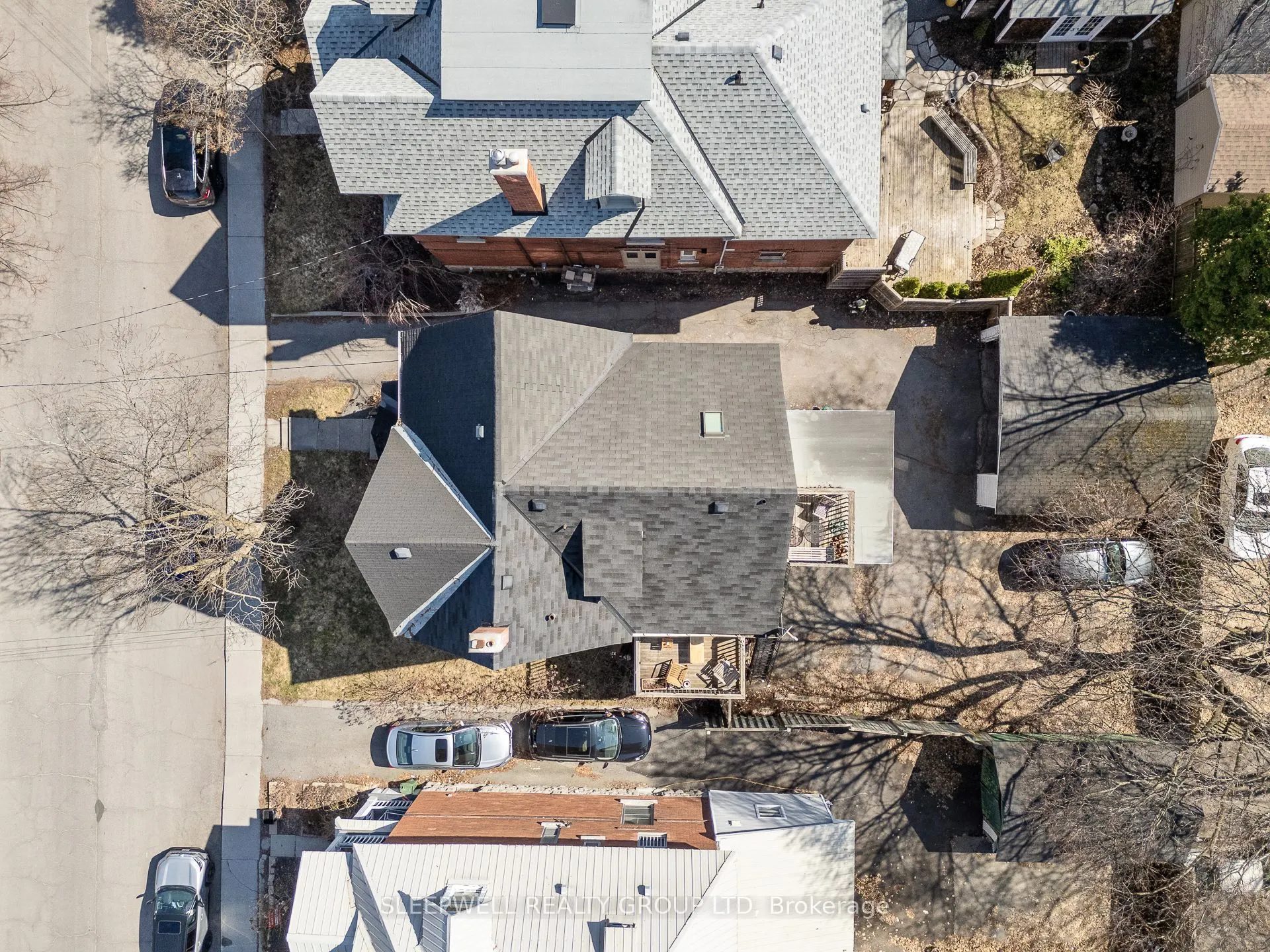84 Fourth Avenue