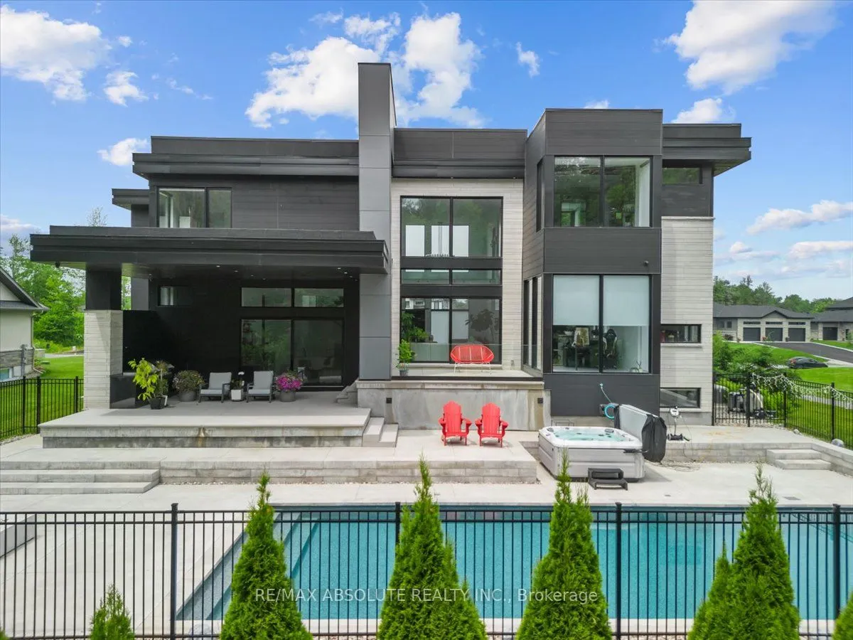 553 SHOREWAY Drive