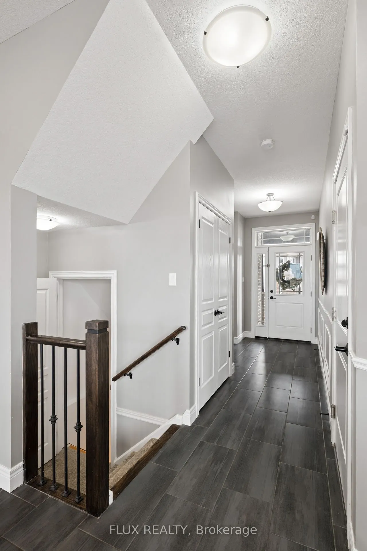 10 Sparrow Crescent