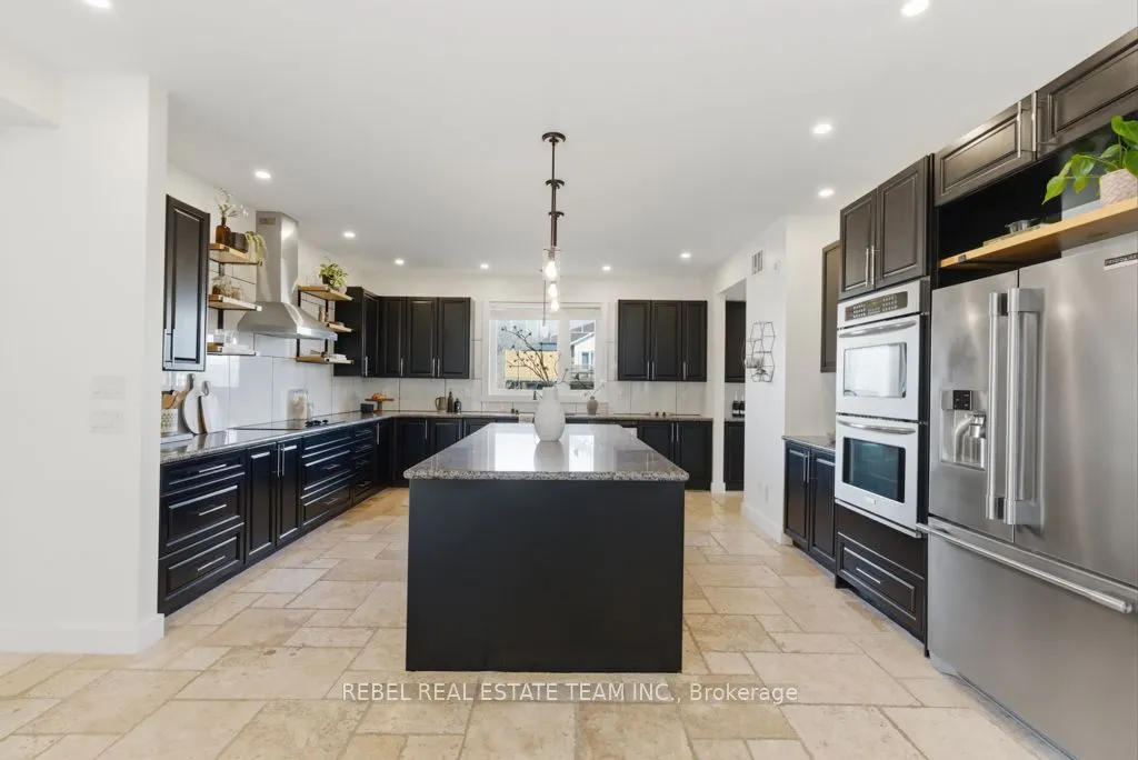 190 Lakeshore Road