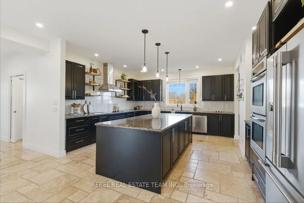 190 Lakeshore Road