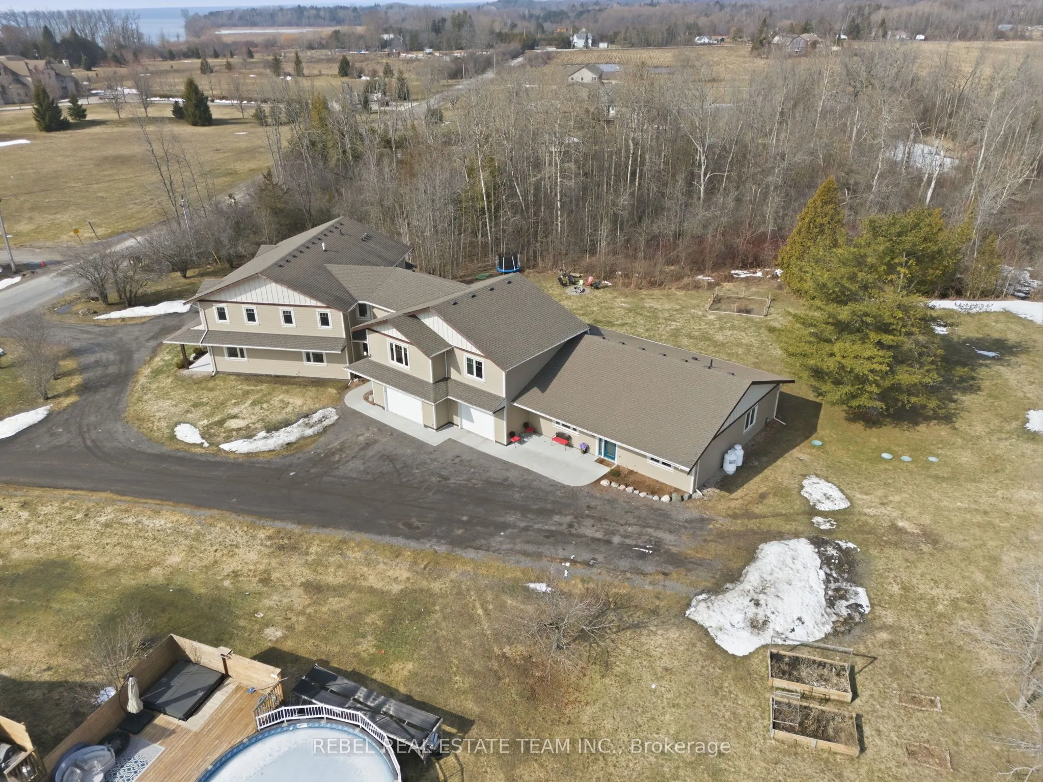 190 Lakeshore Road