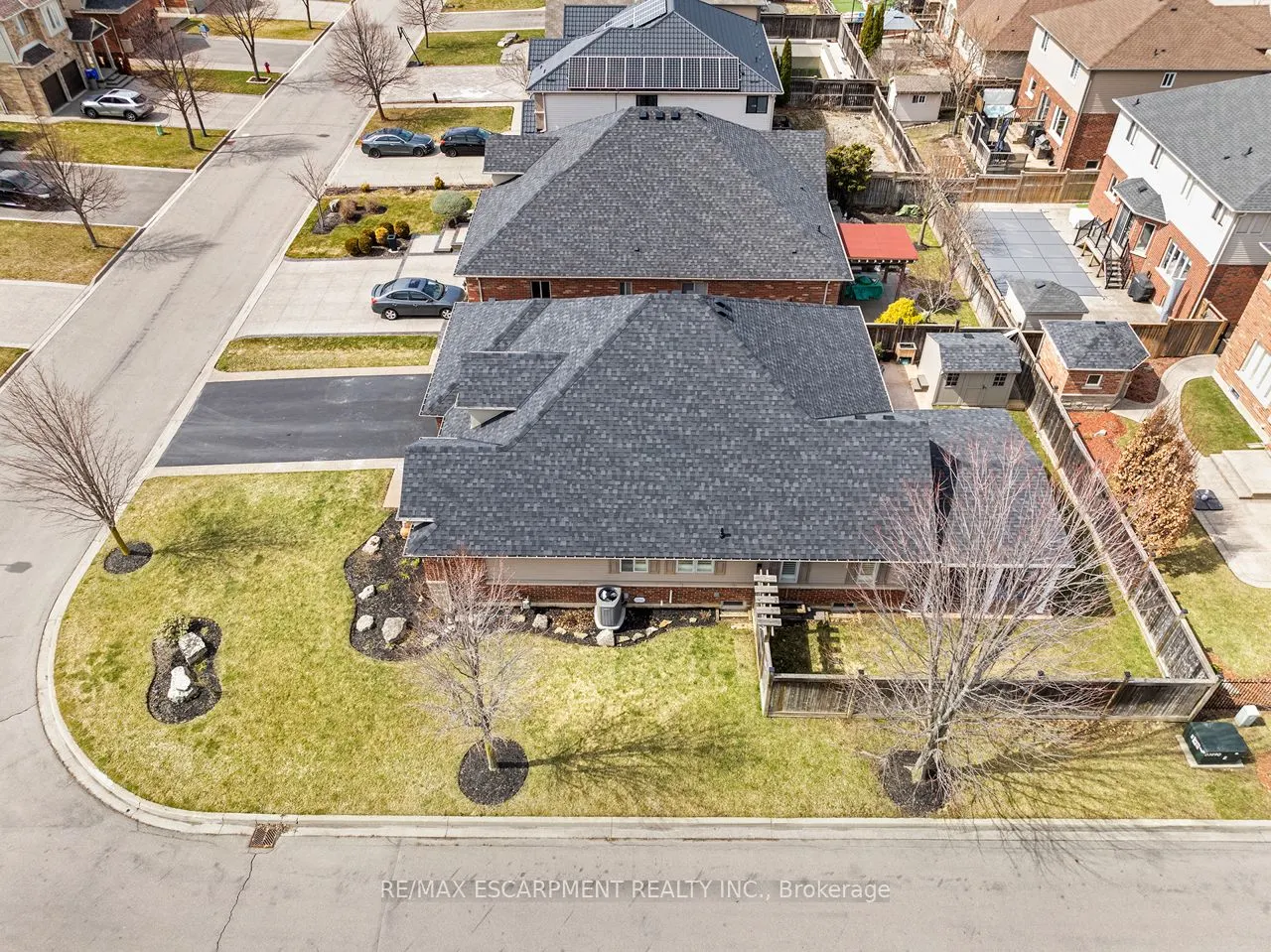 27 Carver Drive