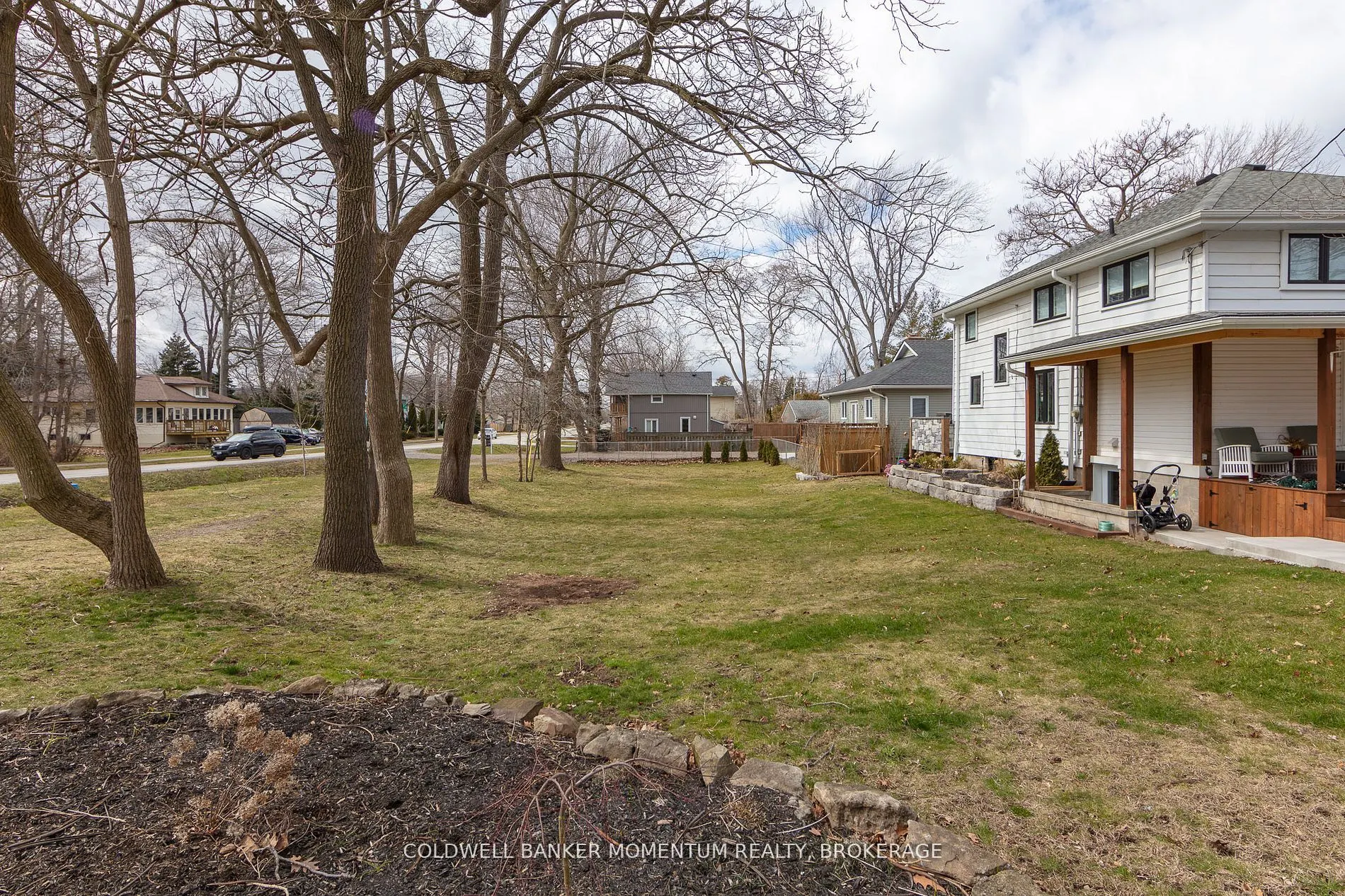 10A Betts Avenue