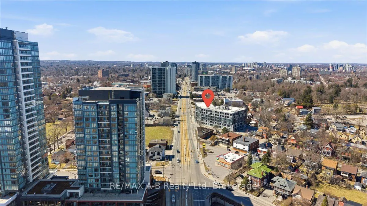690 King Street W #214