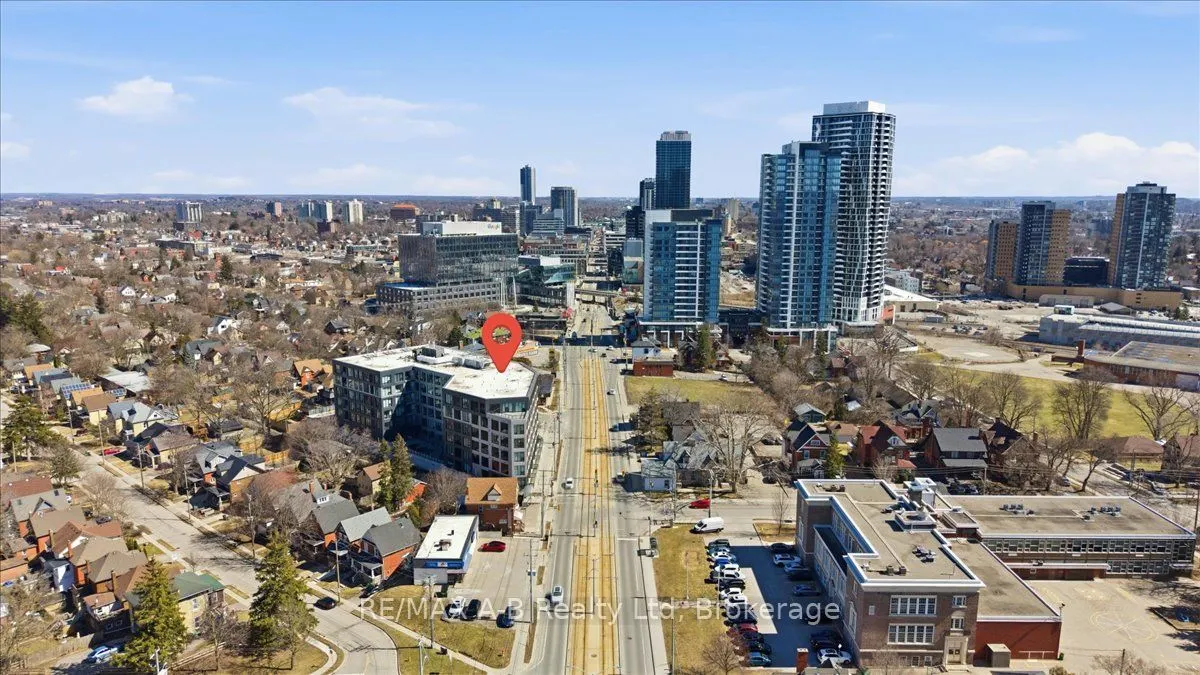 690 King Street W #214