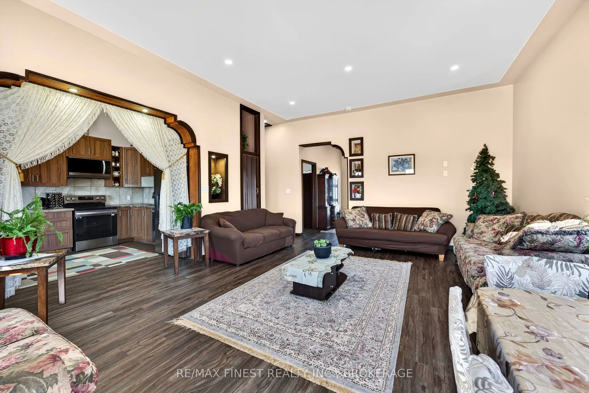 4326 County Rd 6