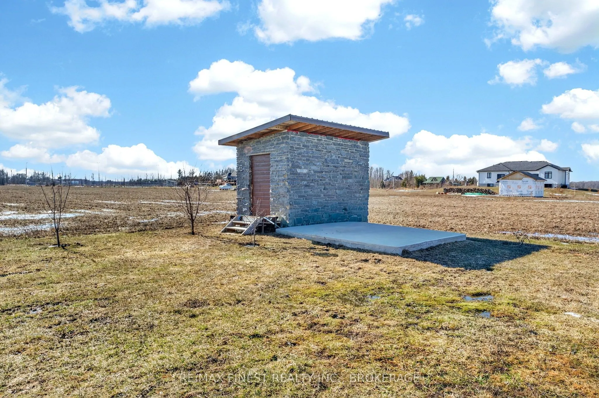 4326 County Rd 6