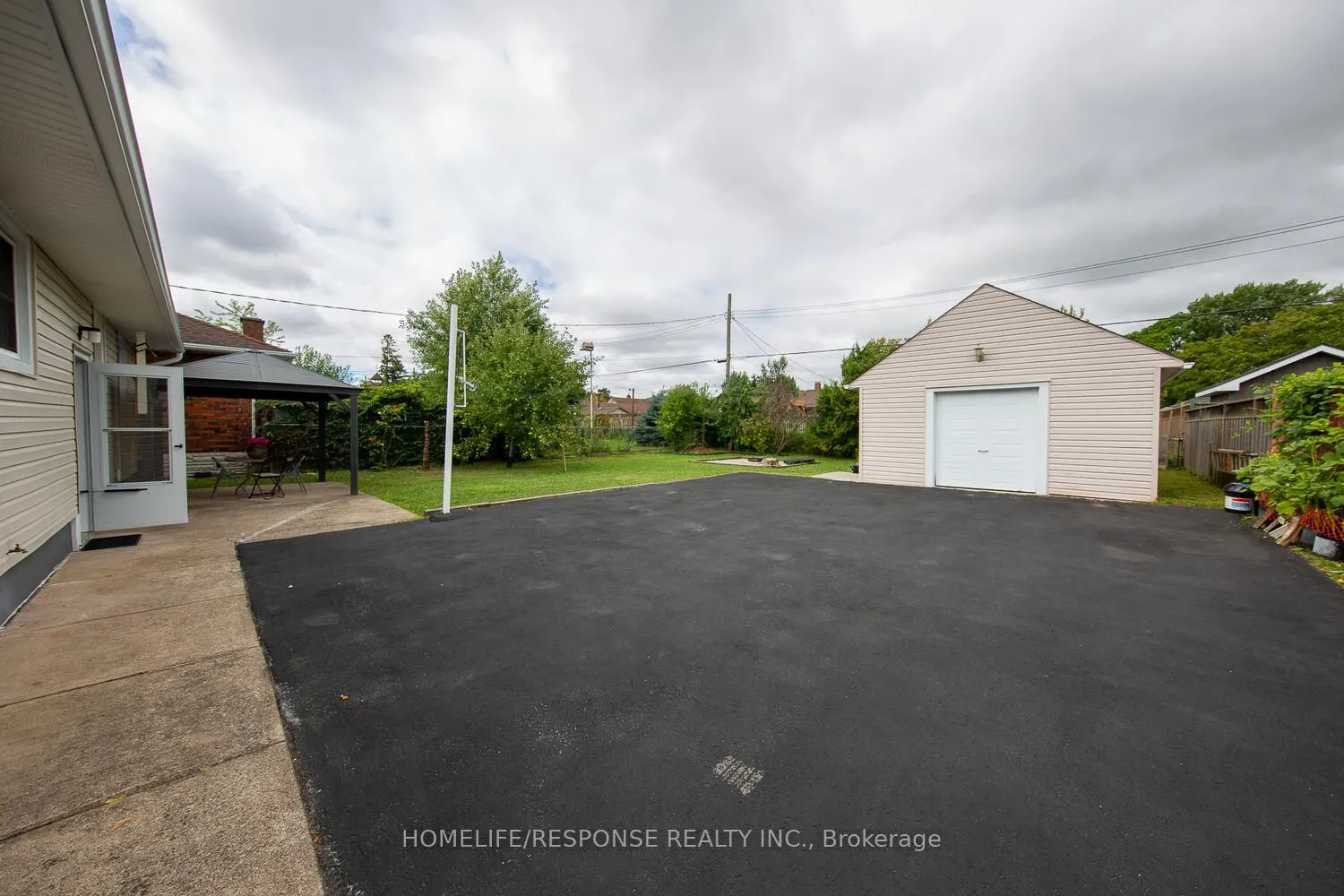 35 PARKDALE Drive