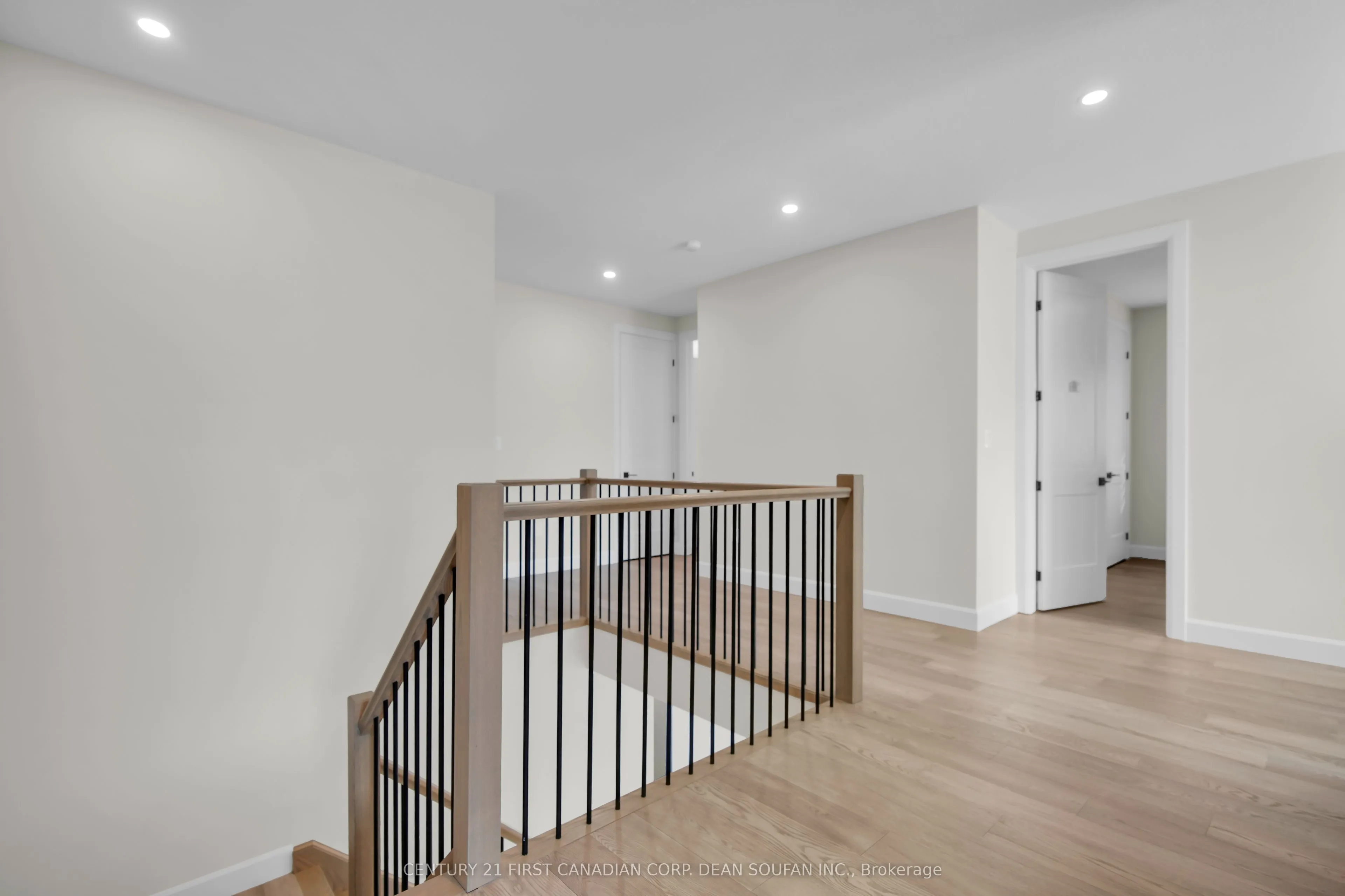 7251 Silver Creek Circle