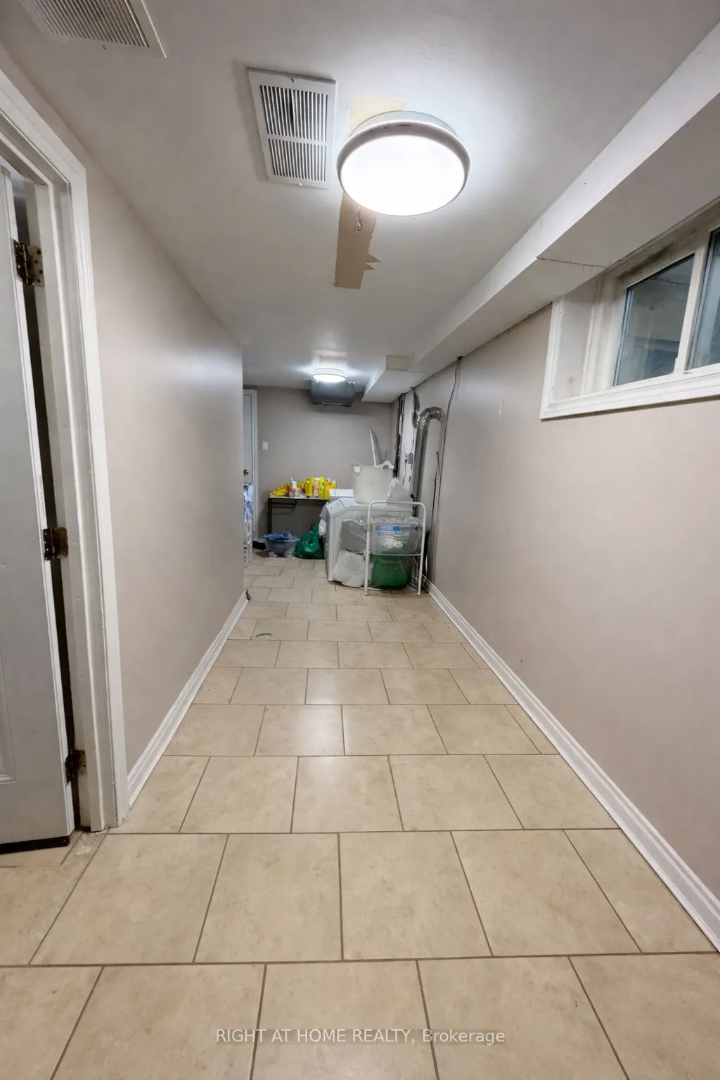 67 Brentwood Drive #Lower