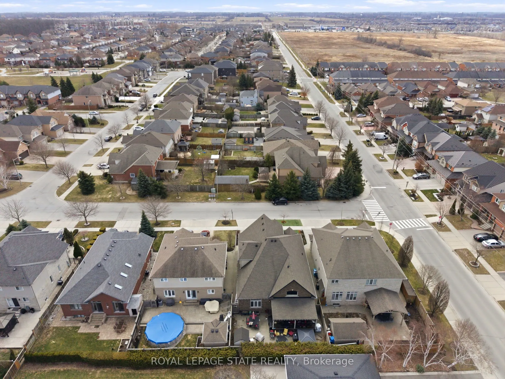 85 Hillcroft Drive