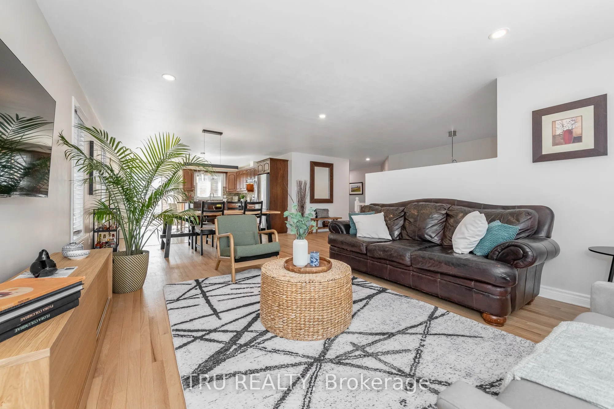 52 South Indian Drive