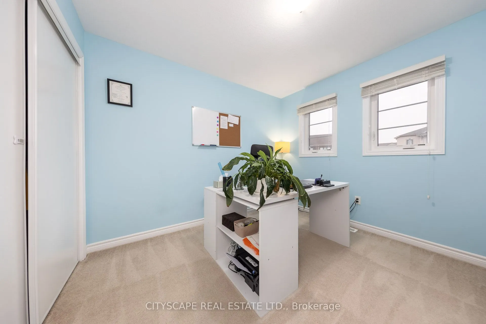 121 Crafter Crescent