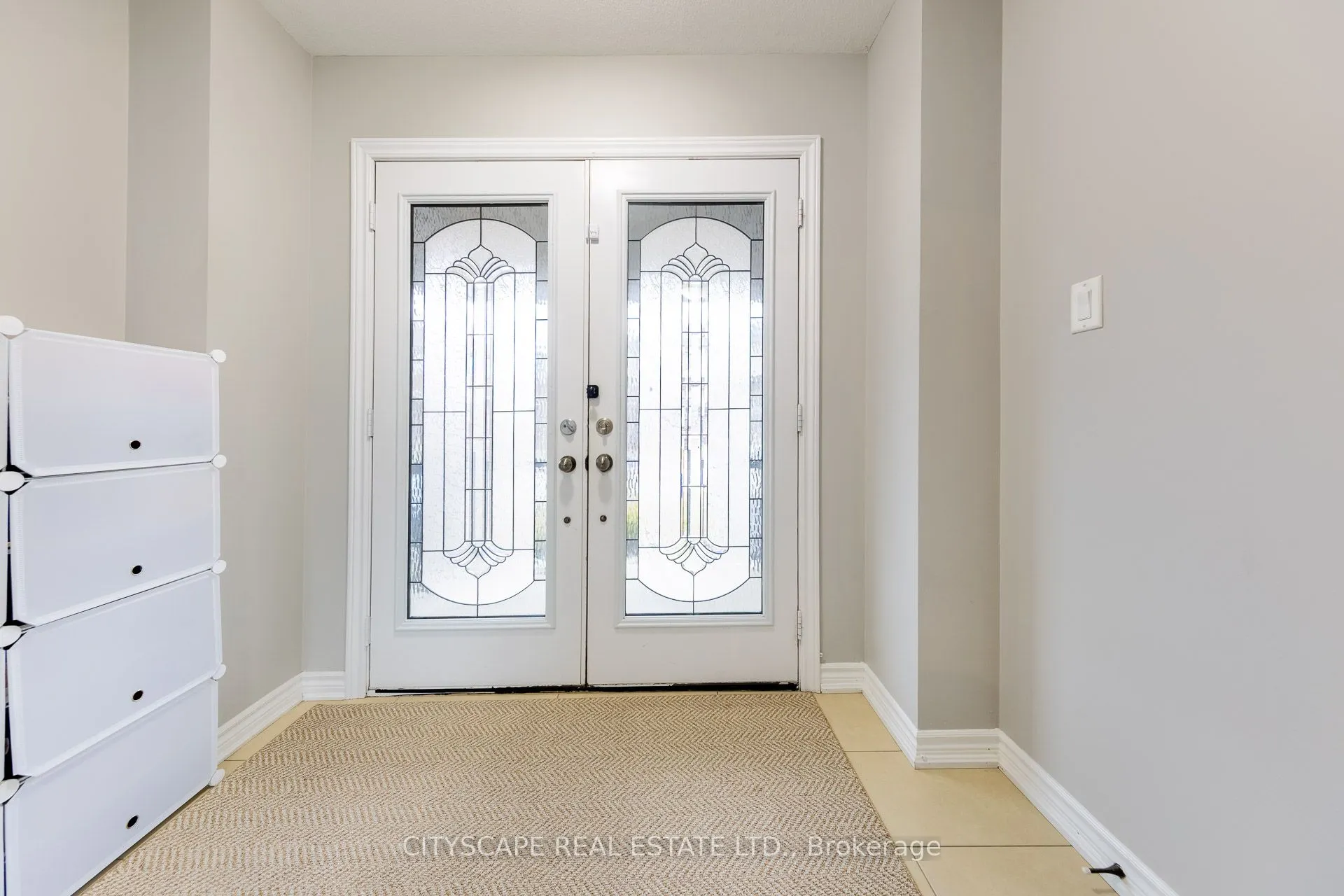 121 Crafter Crescent
