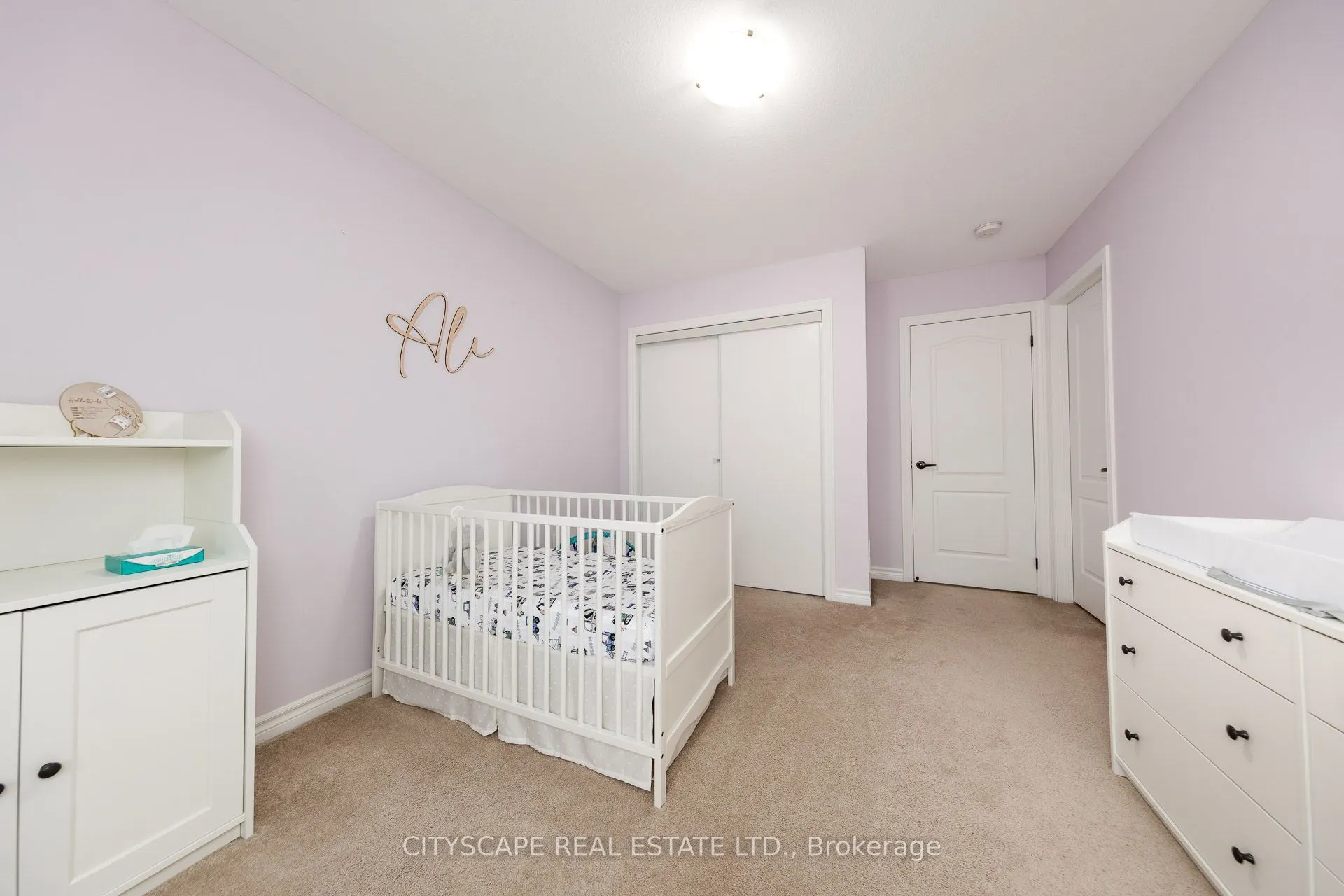 121 Crafter Crescent