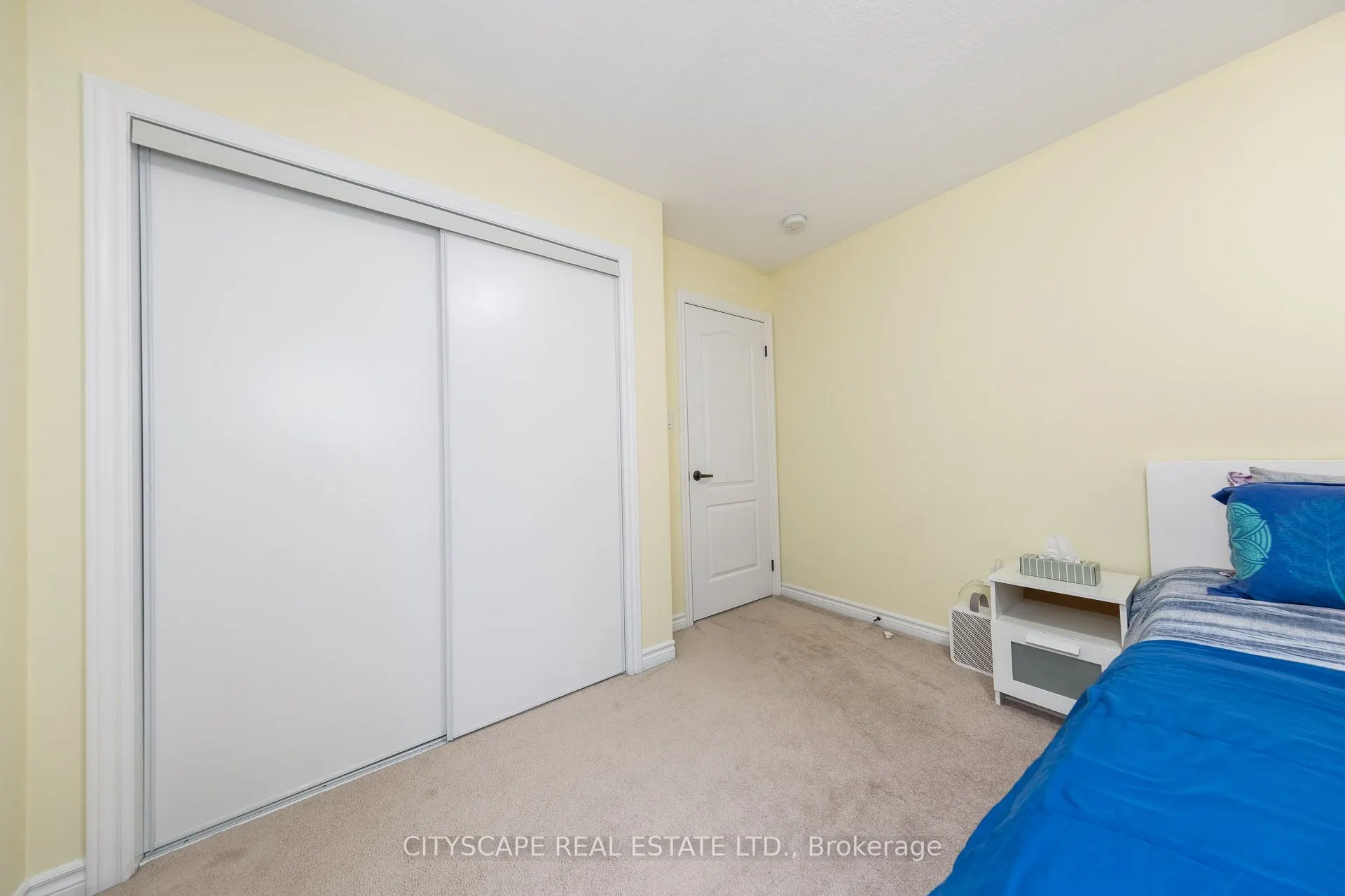 121 Crafter Crescent